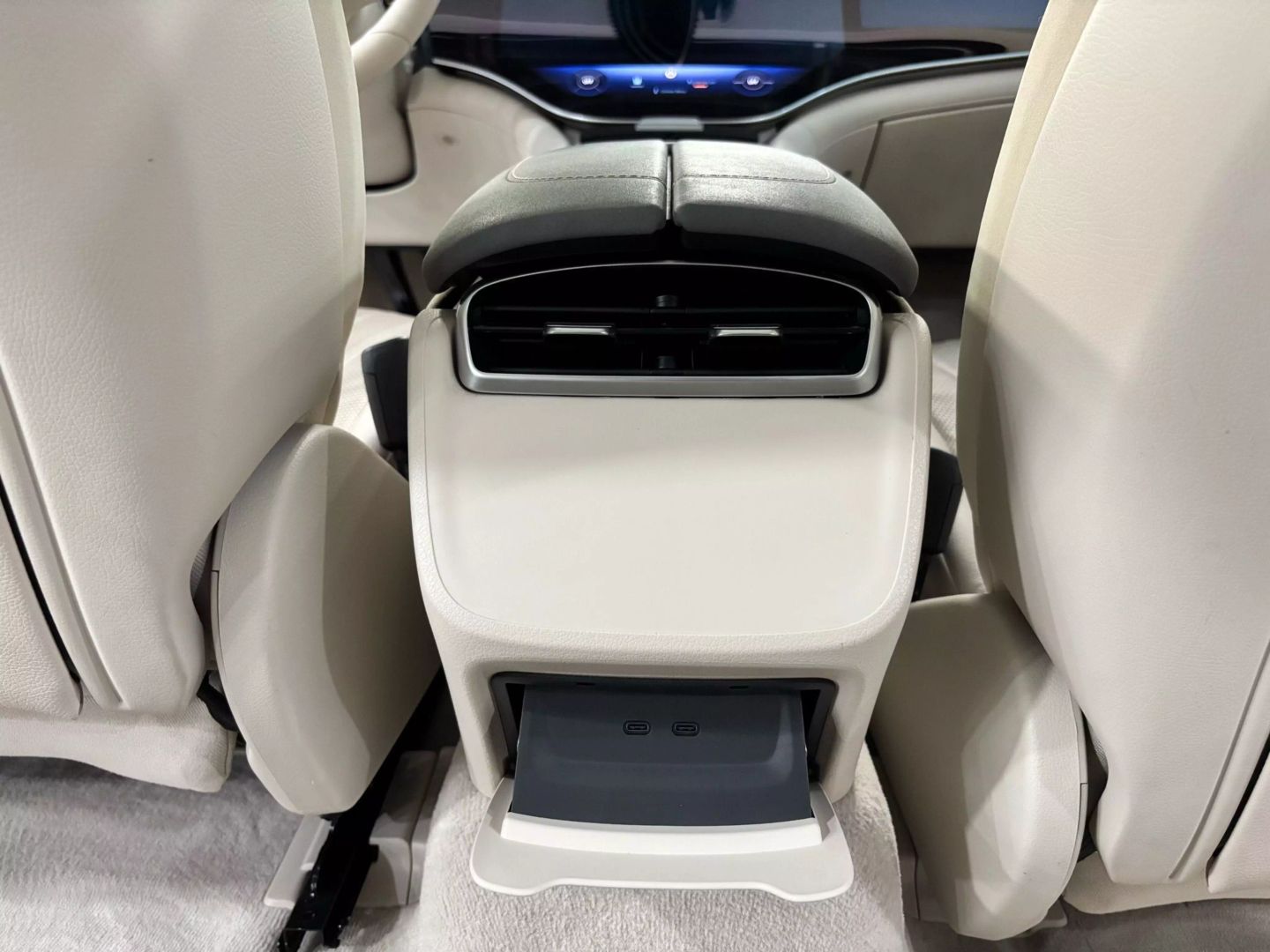 2022 Mercedes-benz Mercedes-eq Eqs Eqs 580 Exclusive 4matic Sedan 4d - Image 17