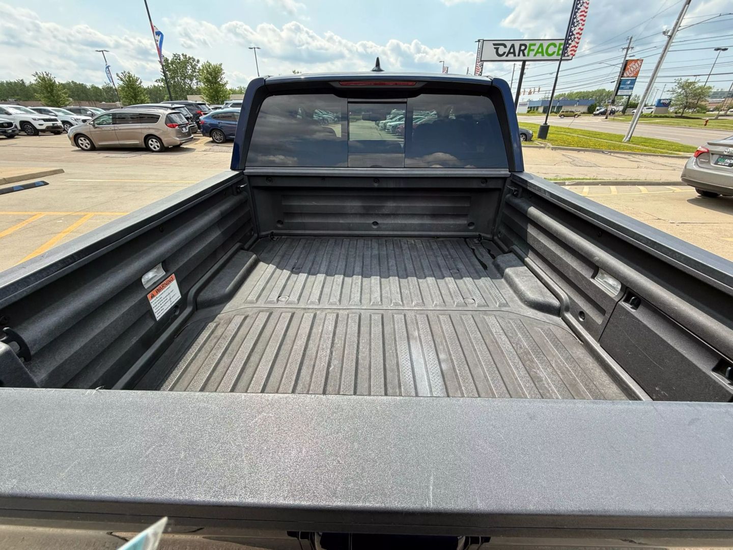 2018 Honda Ridgeline - Image 11