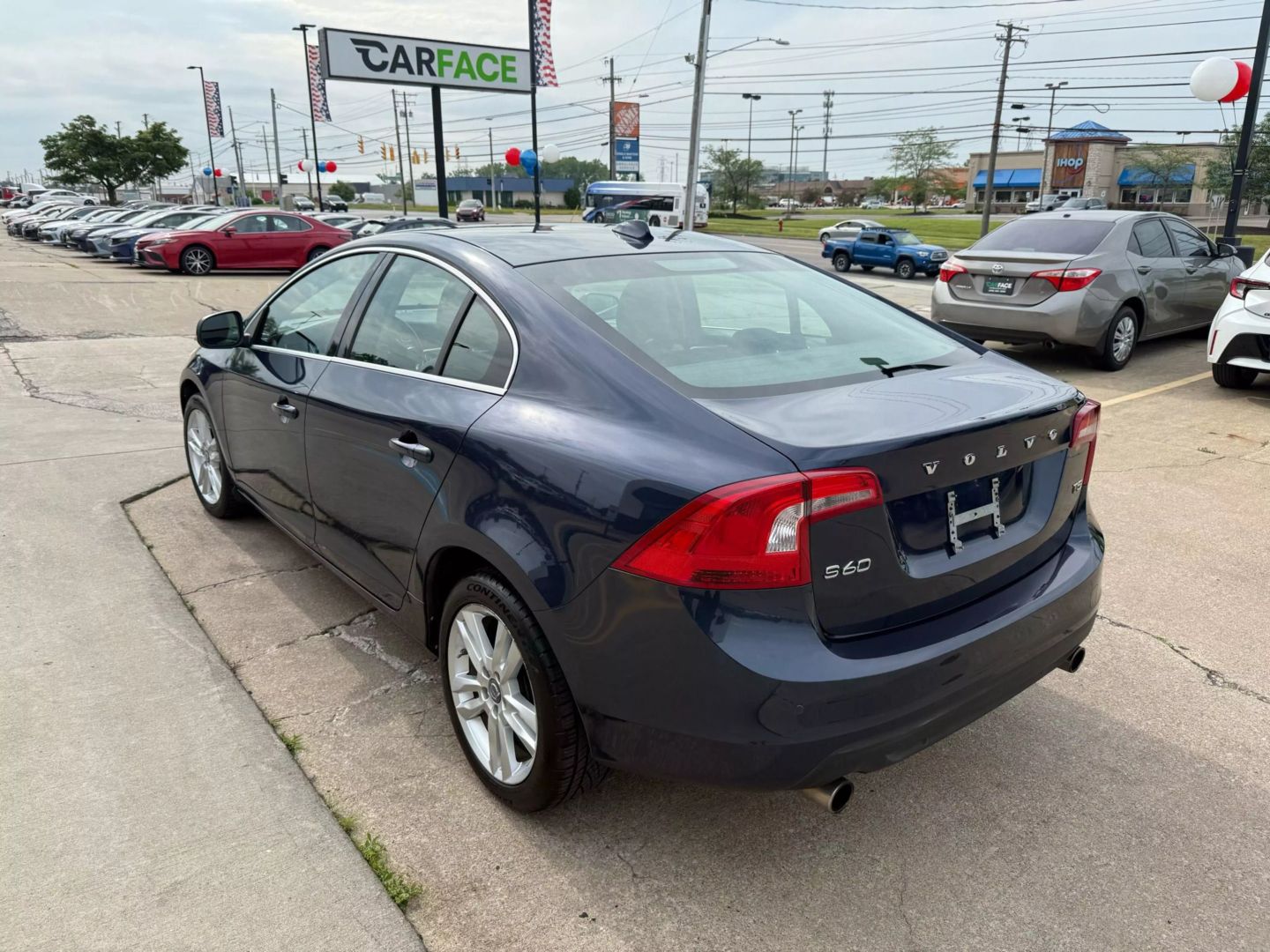 2013 Volvo S60 - Image 3