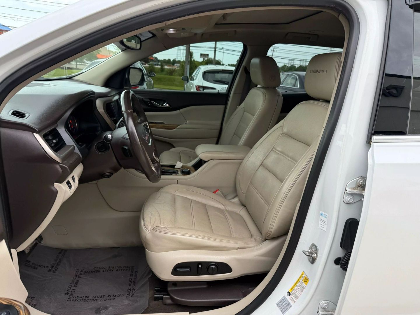 2017 Gmc Acadia - Image 19