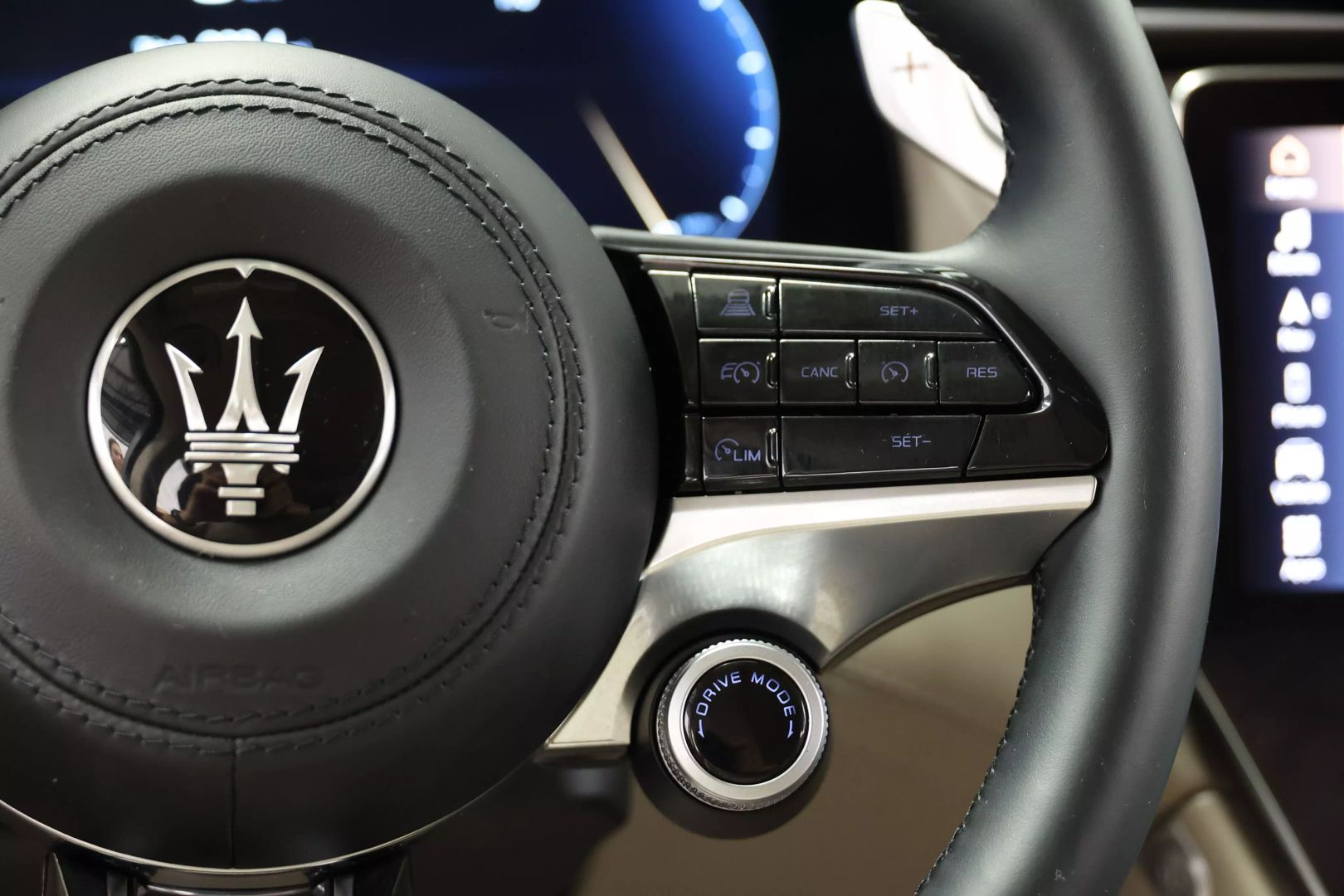 2023 Maserati Grecale - Image 27