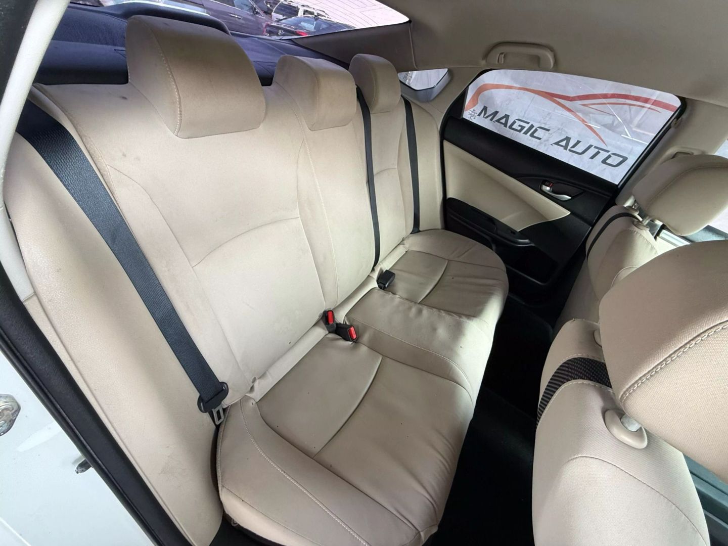 2019 Honda Civic - Image 23