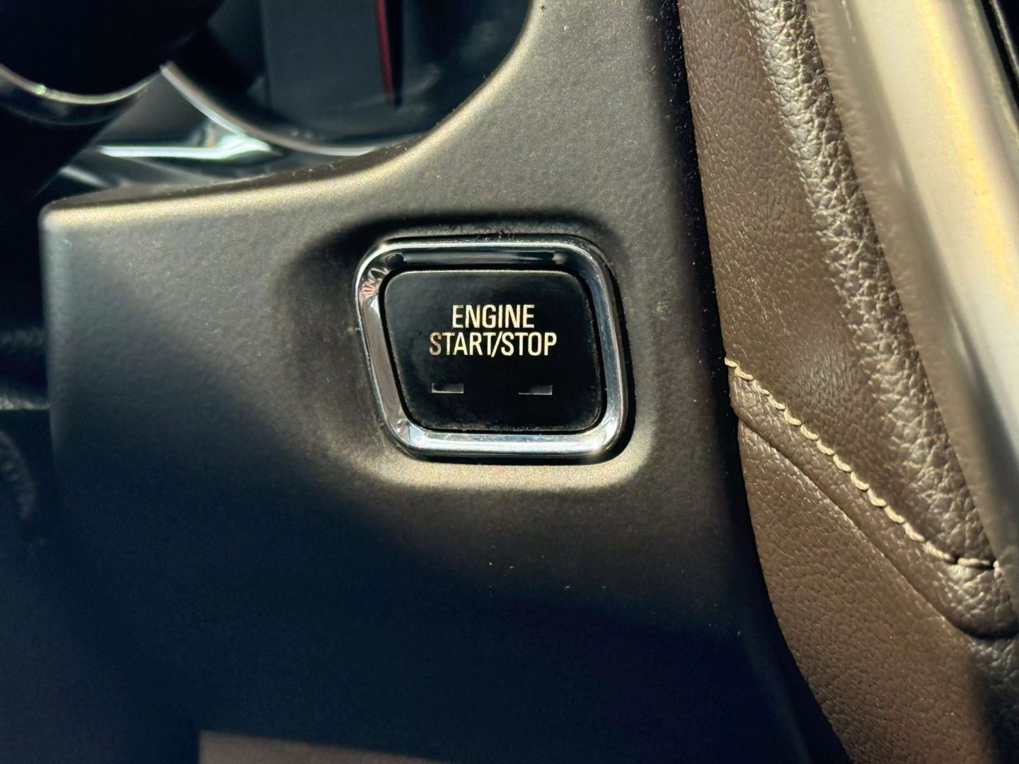 2017 Gmc Acadia - Image 35