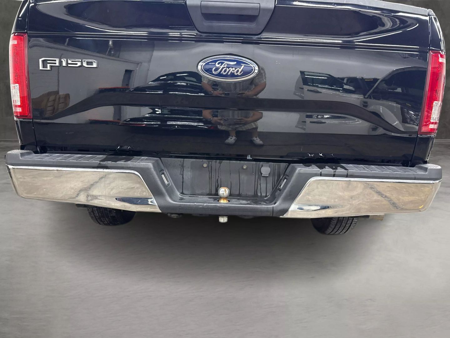 2017 Ford F150 Supercrew Cab - Image 12