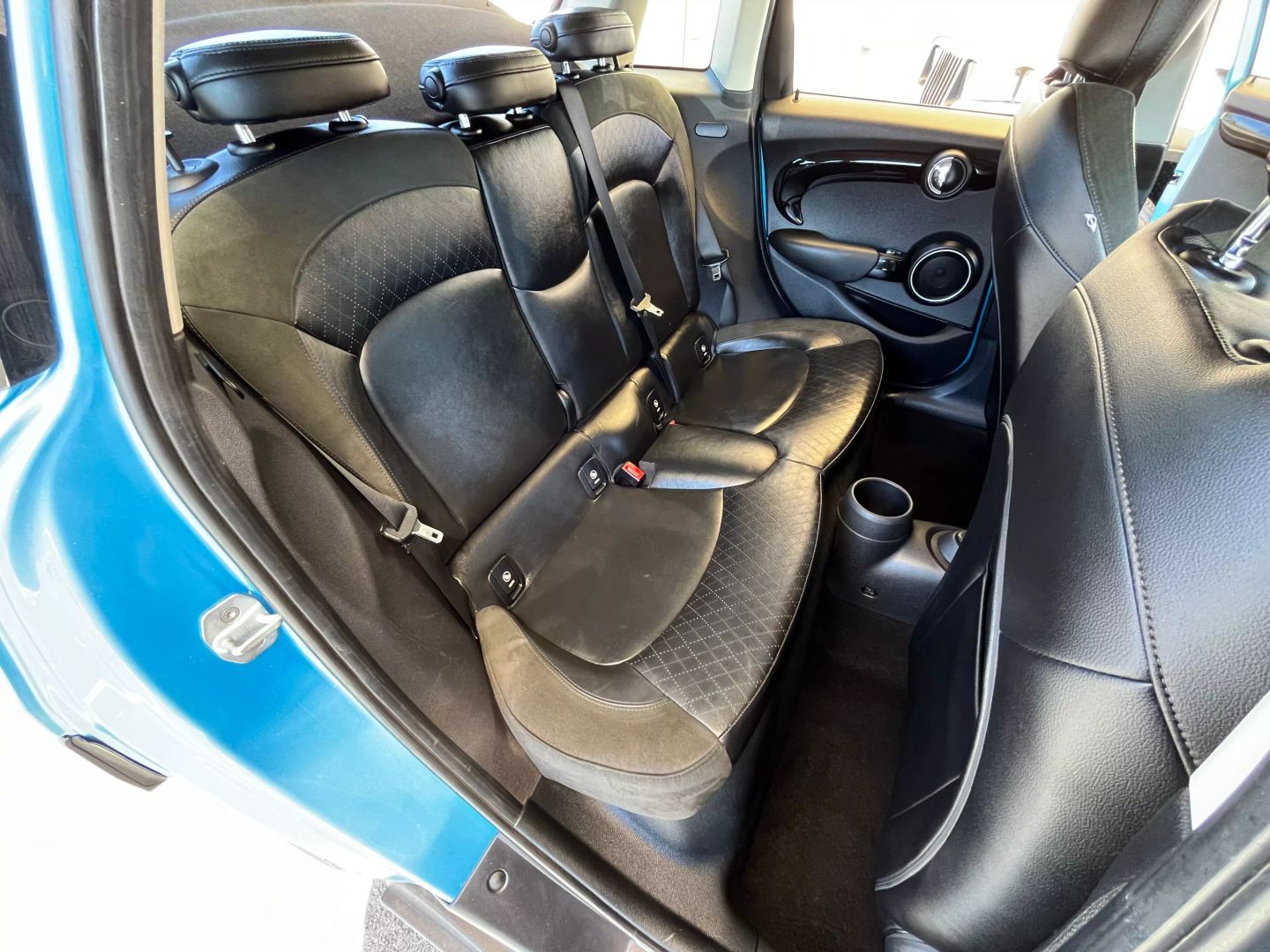 2015 Mini Hardtop 4 Door  Vin: Wmwxu3c5xf2b61951 Stock Id: B61951 - Image 16