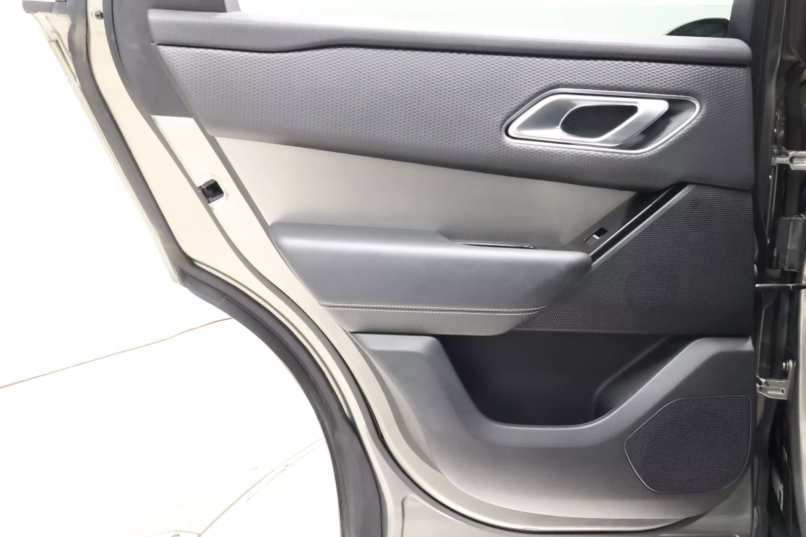 2019 Land Rover Range Rover Velar - Image 45