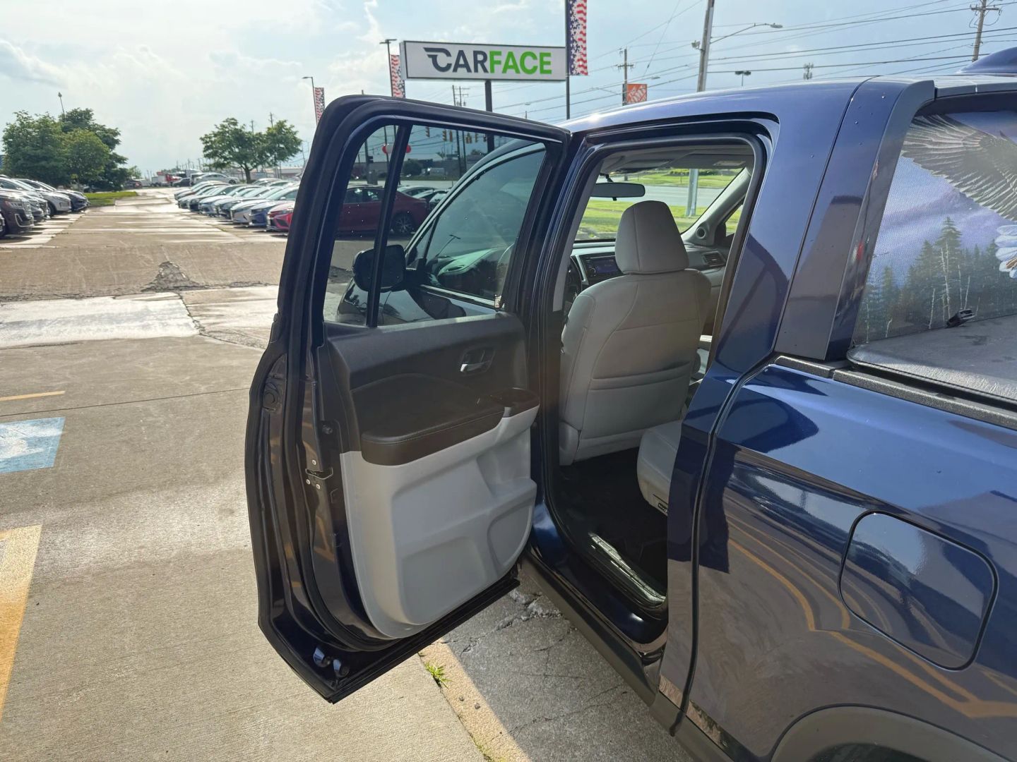 2019 Honda Ridgeline - Image 19