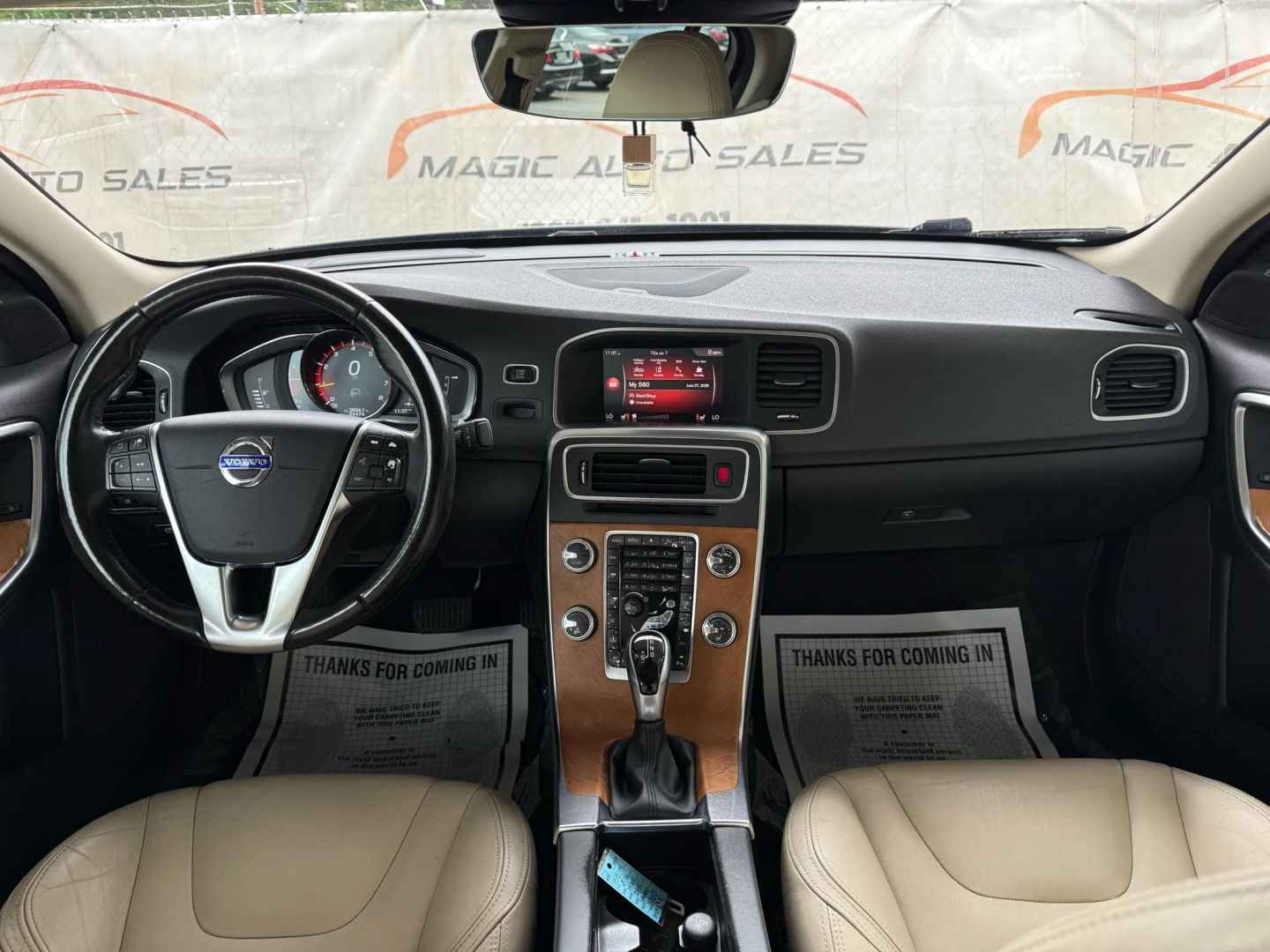 2018 Volvo S60 - Image 27