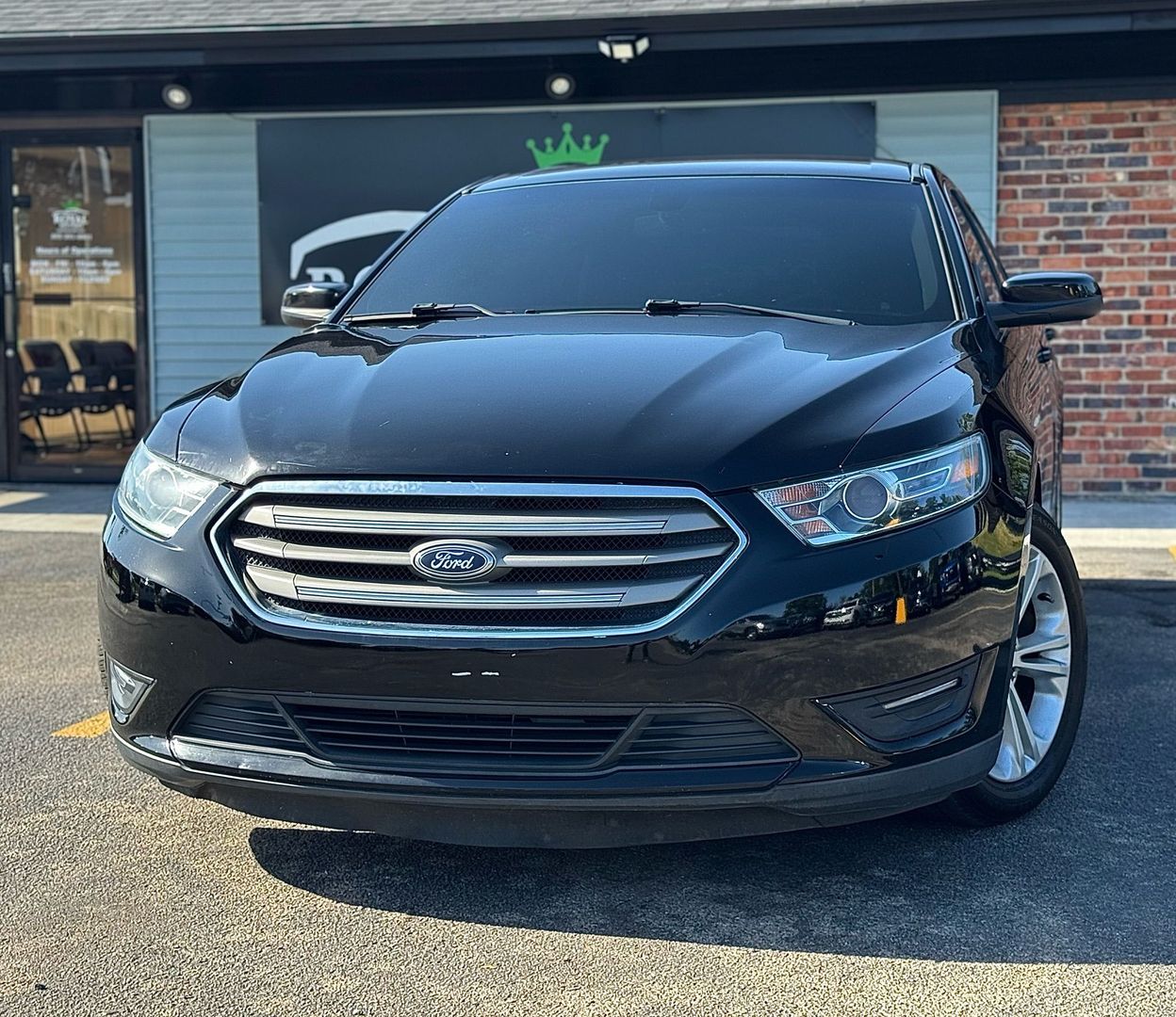 2016 Ford Taurus - Image 5