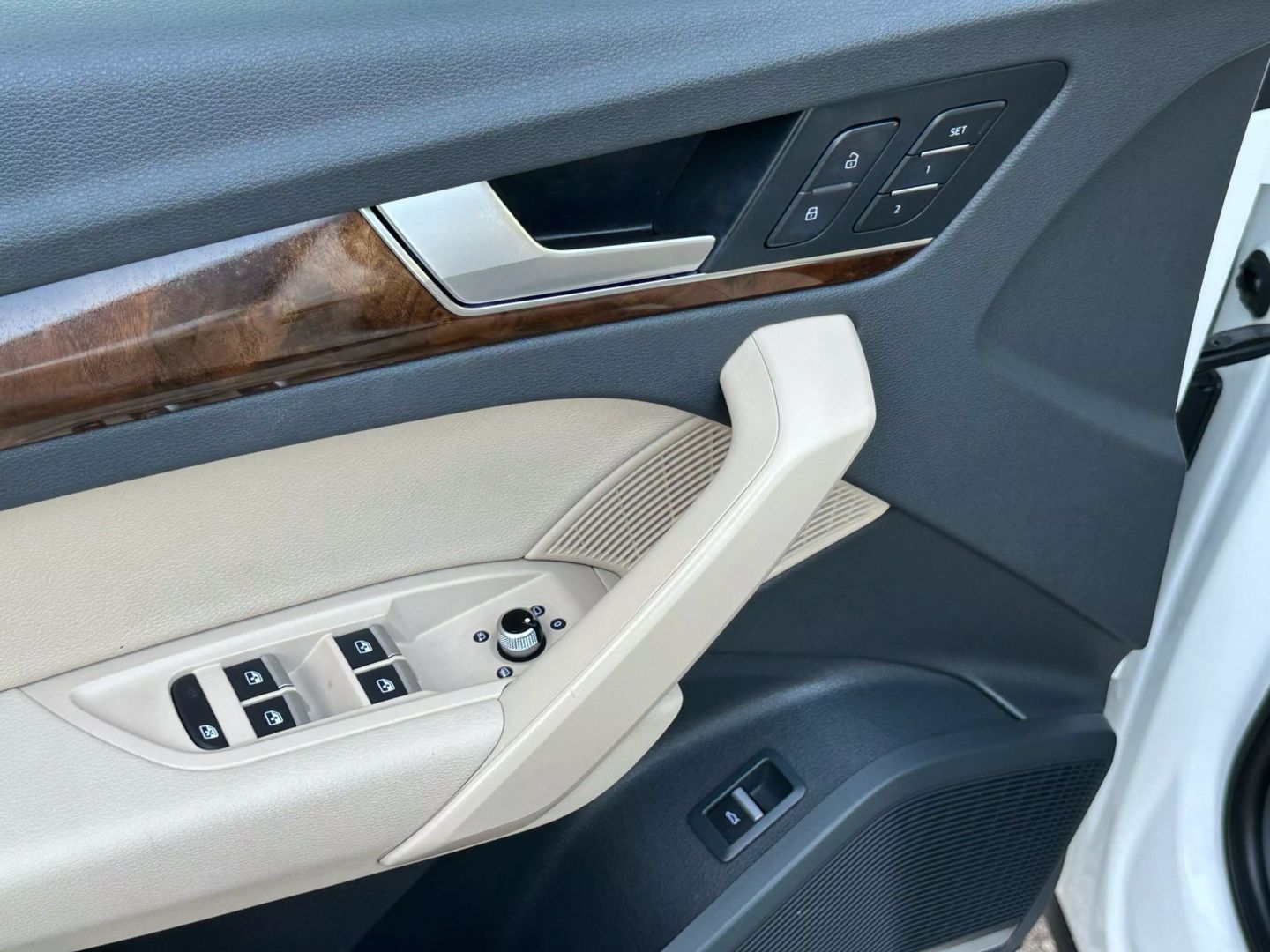 2018 Audi Q5 - Image 12