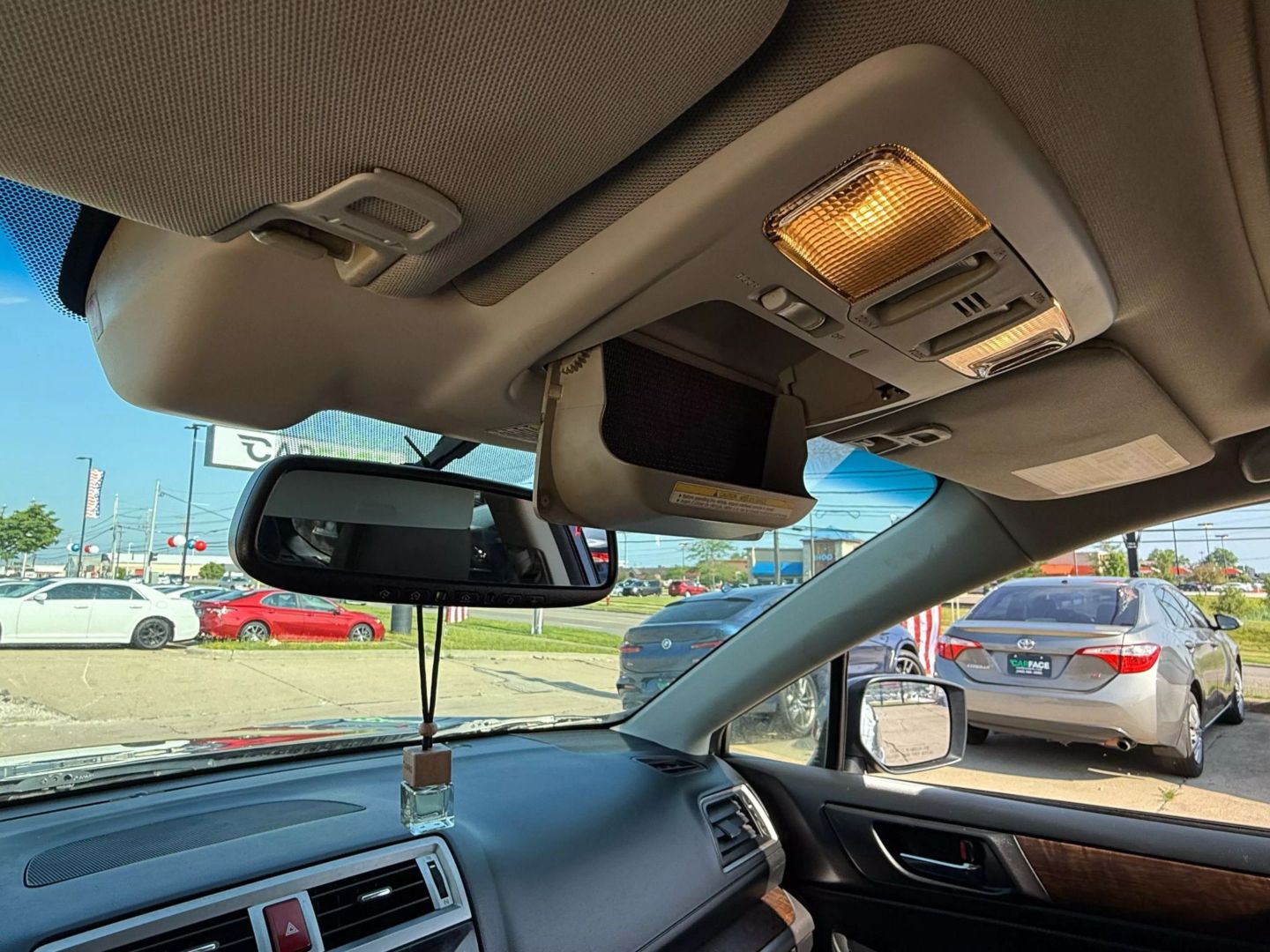 2015 Subaru Outback - Image 49