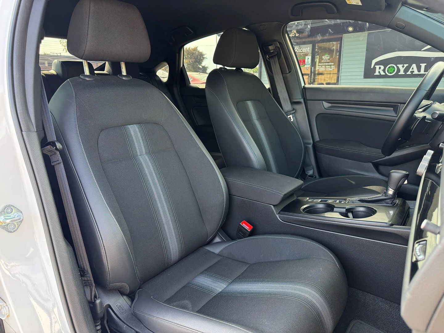 2023 Honda Civic - Image 17