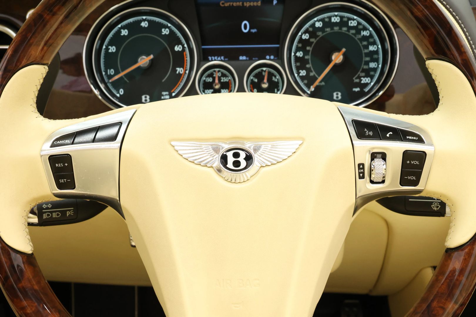 2016 Bentley Continental - Image 27