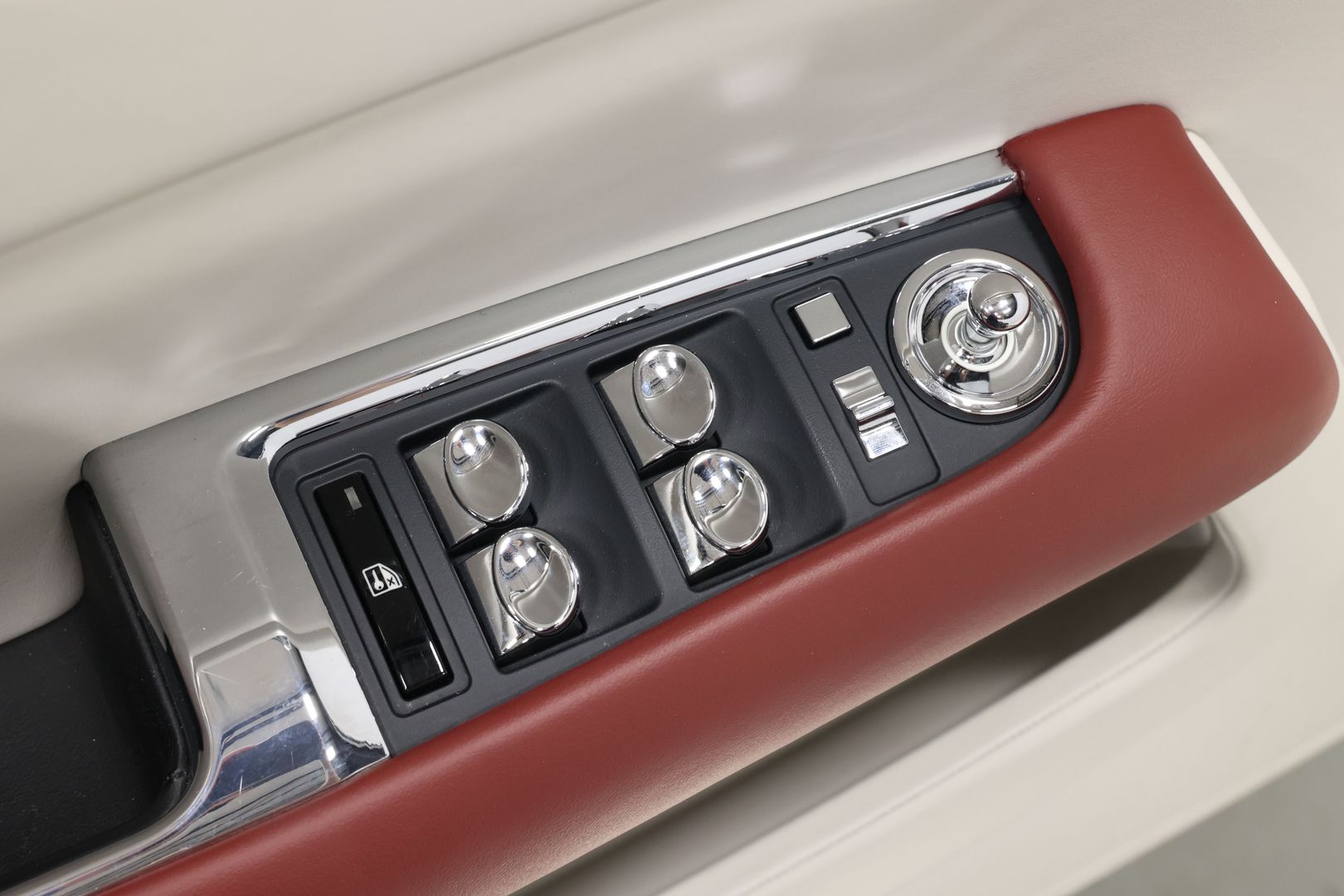 2016 Rolls-royce Wraith - Image 10
