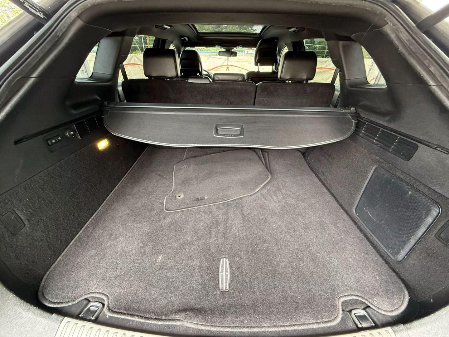 2016 Lincoln Mkx - Image 20