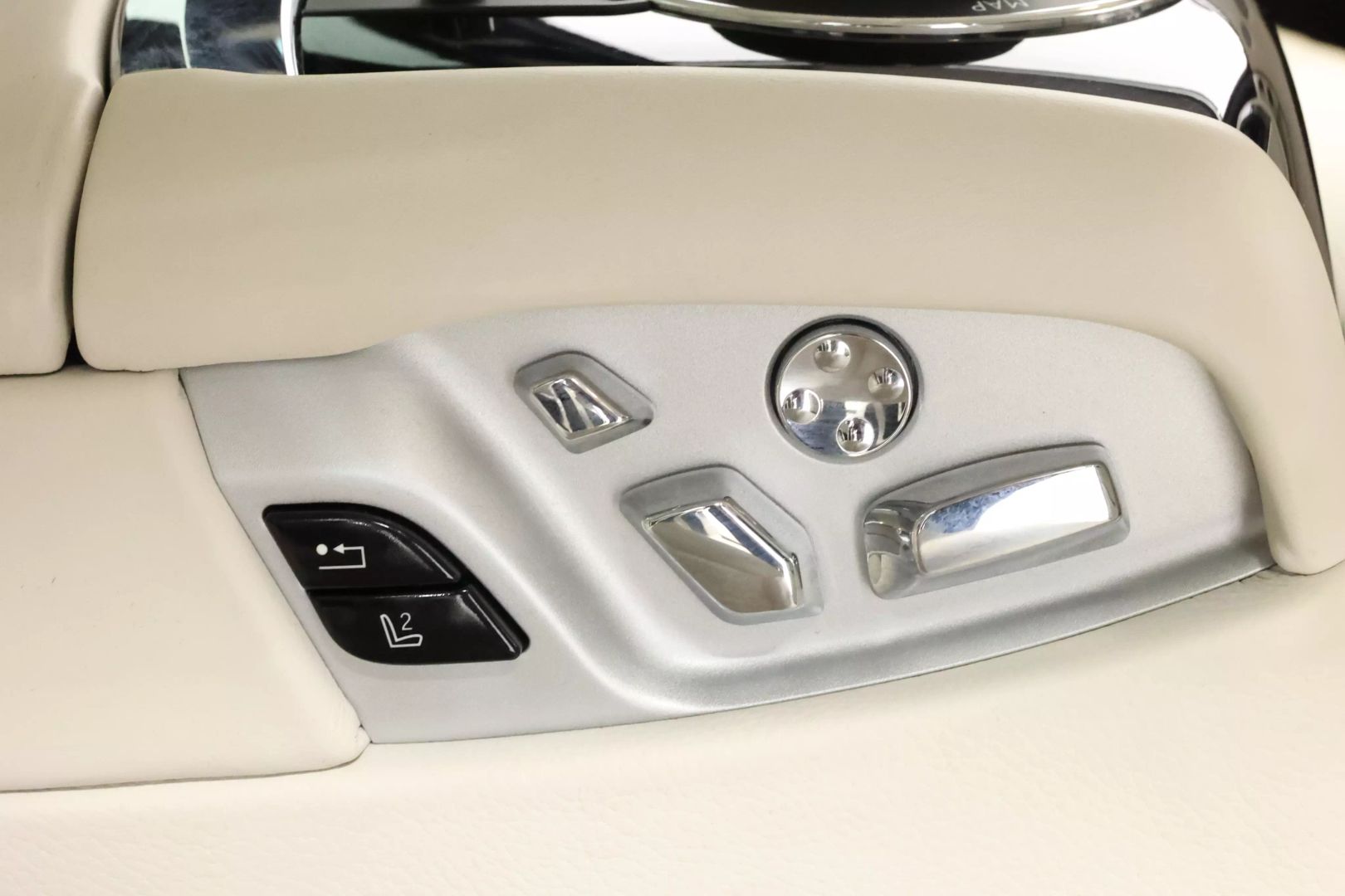 2015 Rolls-royce Ghost - Image 74