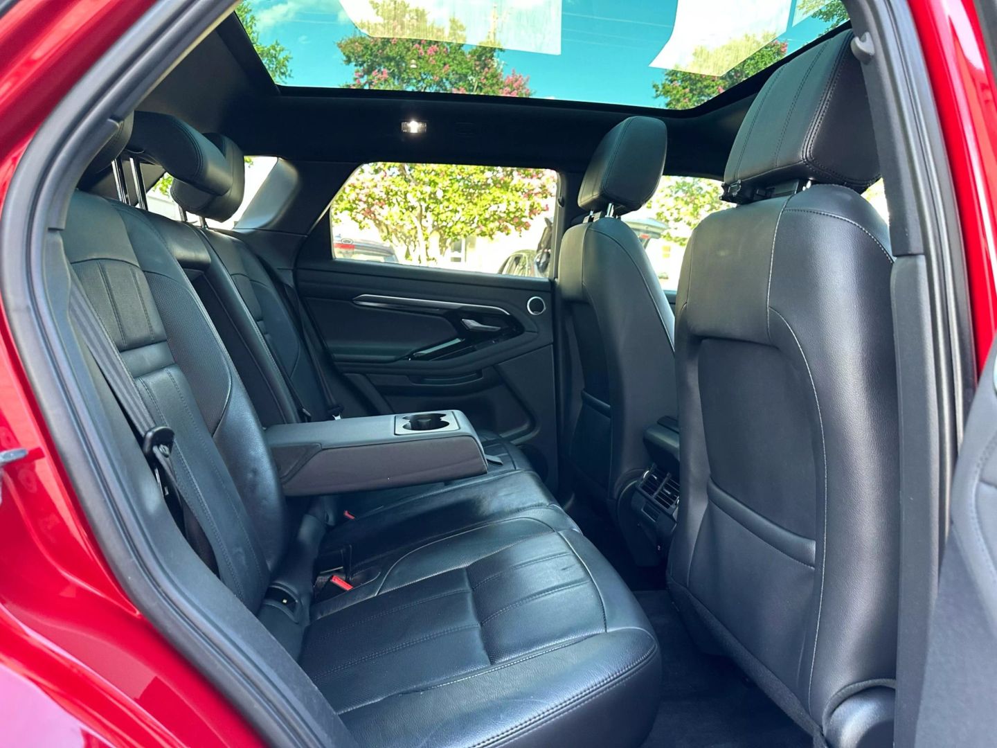 2020 Land Rover Range Rover Evoque - Image 29