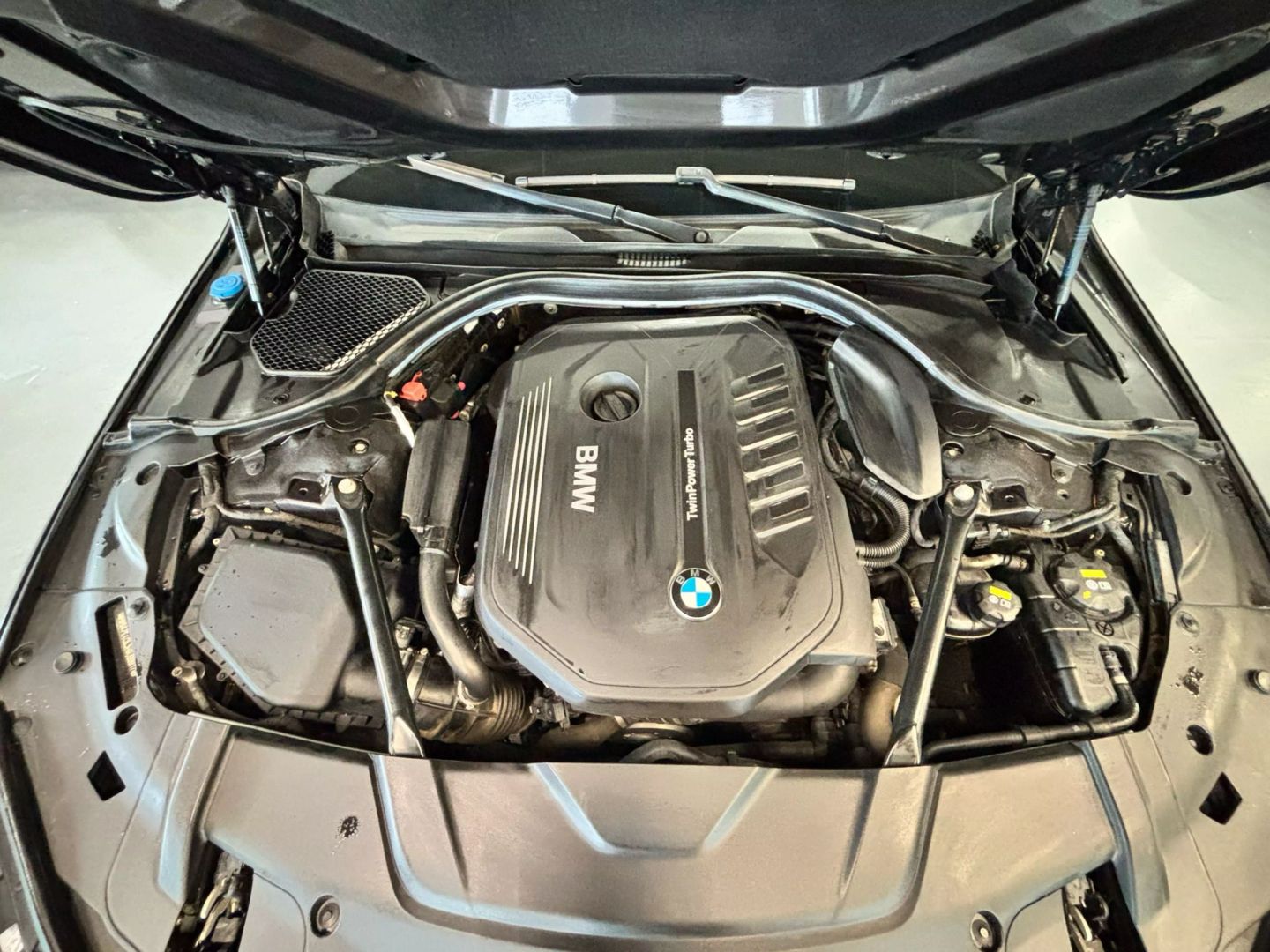 2017 Bmw 7 Series 740i Xdrive Sedan 4d - Image 39