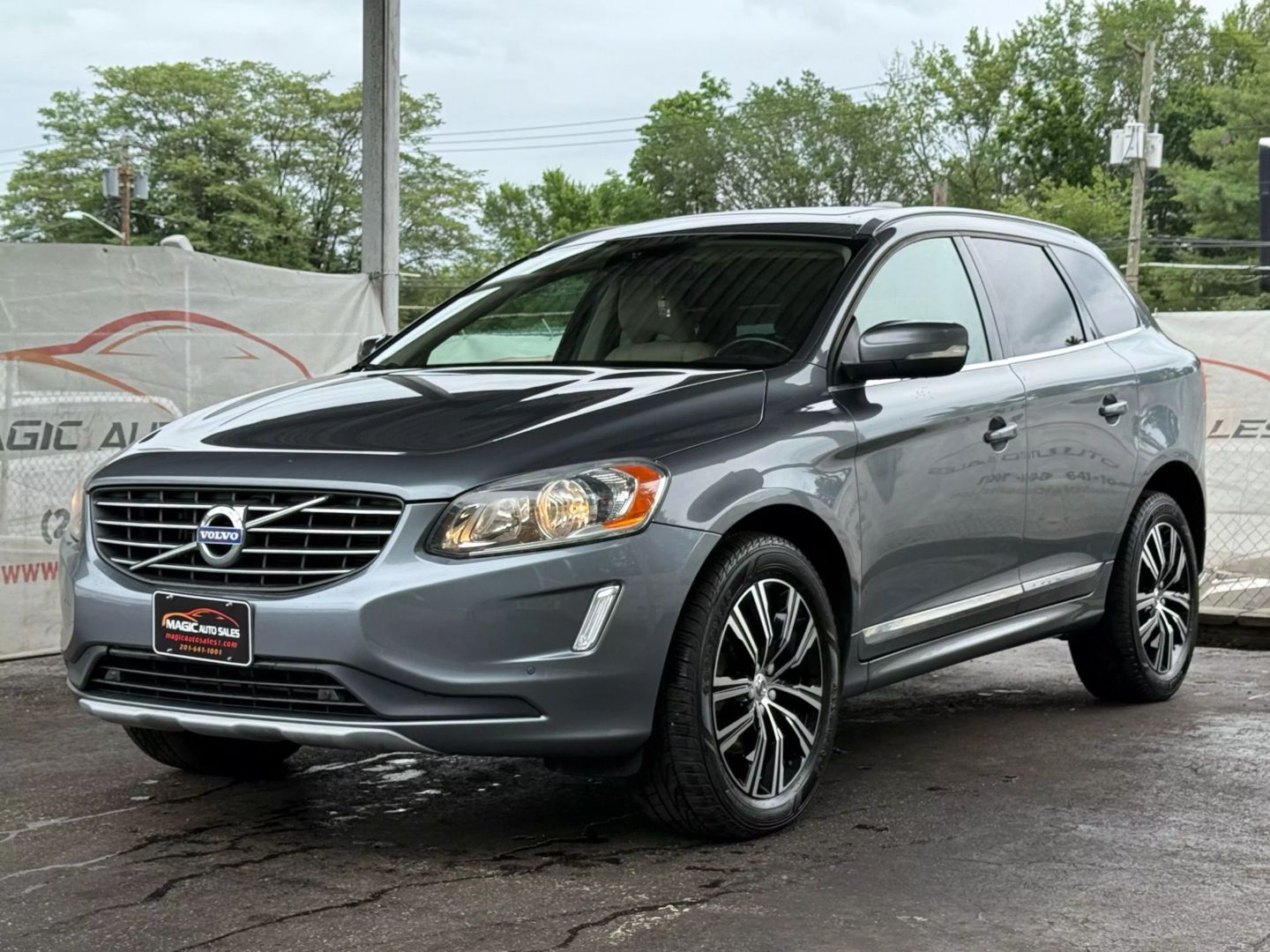2016 Volvo Xc60 - Image 3
