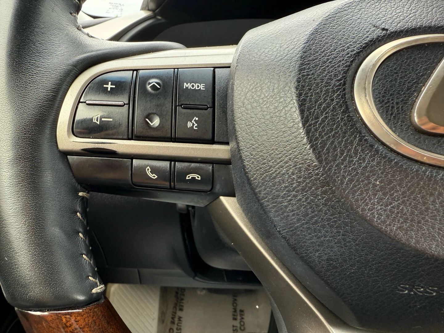 2019 Lexus Rx - Image 33