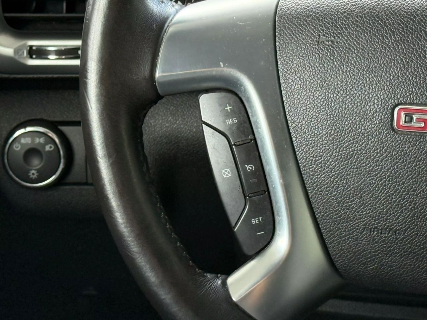 2016 Gmc Acadia - Image 34