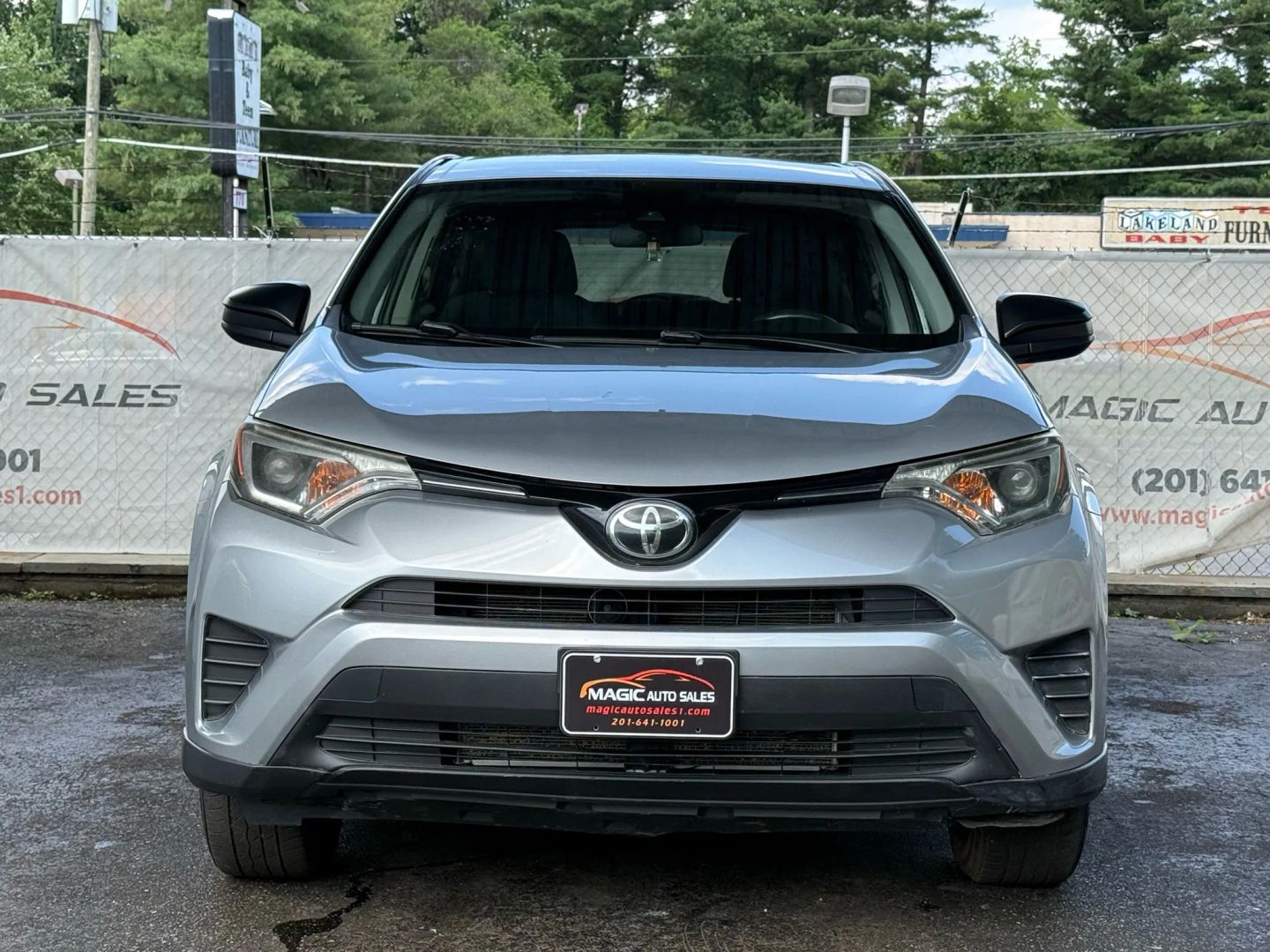 2018 Toyota Rav4 - Image 5