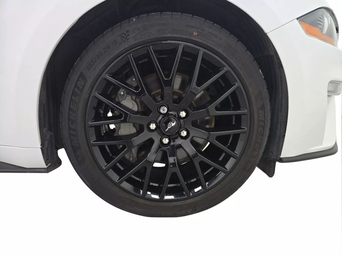 2021 Ford Mustang - Image 21