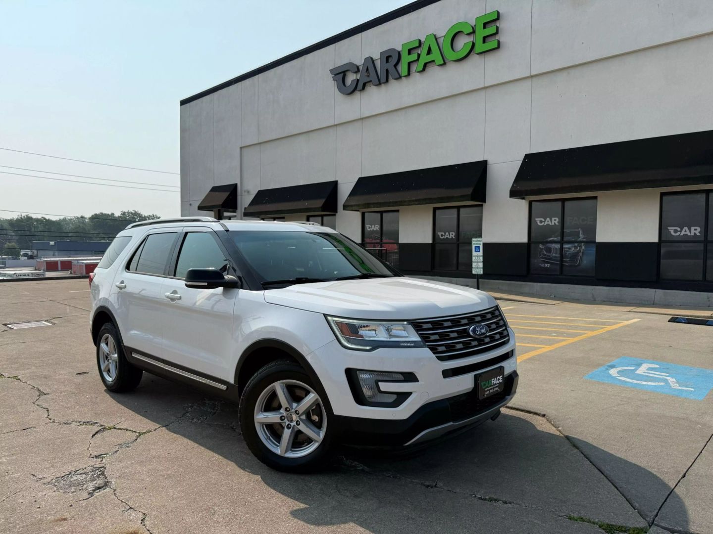 2016 Ford Explorer - Image 1