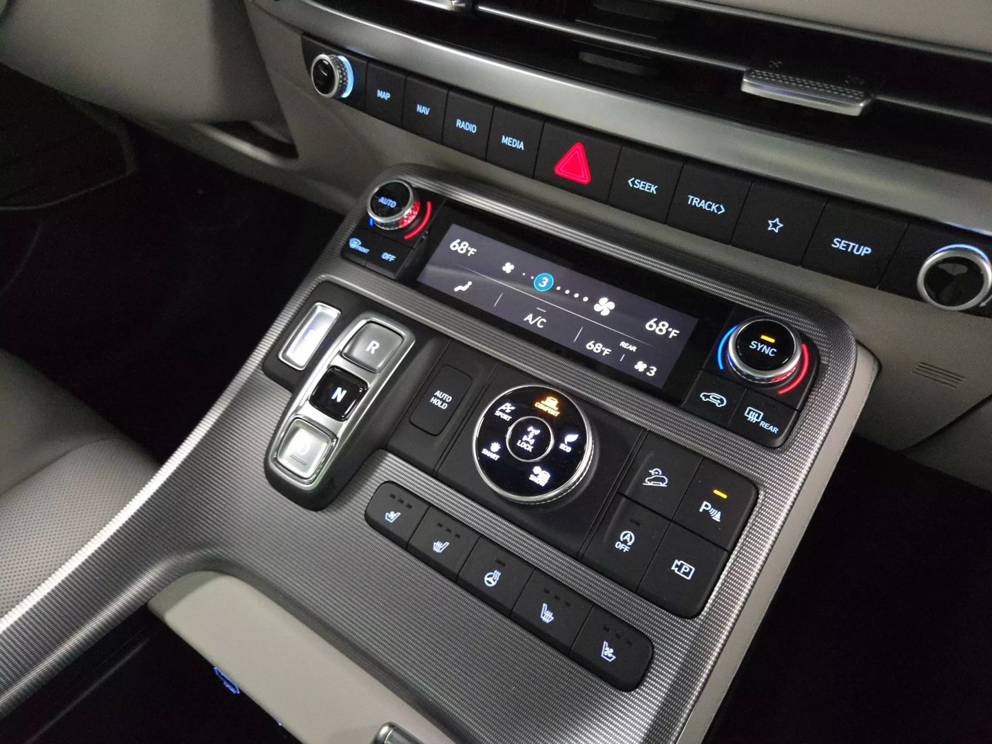 2025 Hyundai Palisade - Image 28