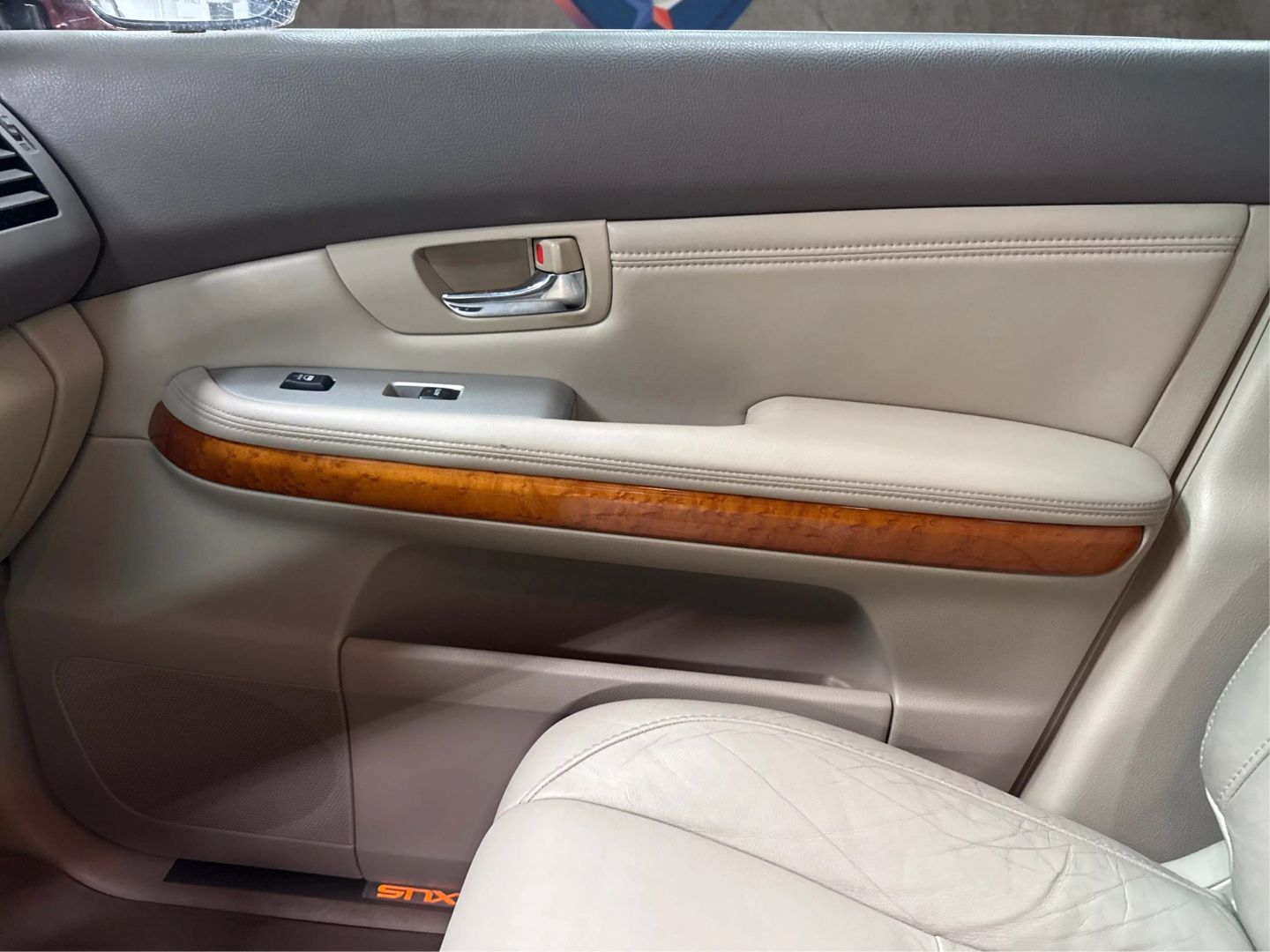 2009 Lexus Rx - Image 39