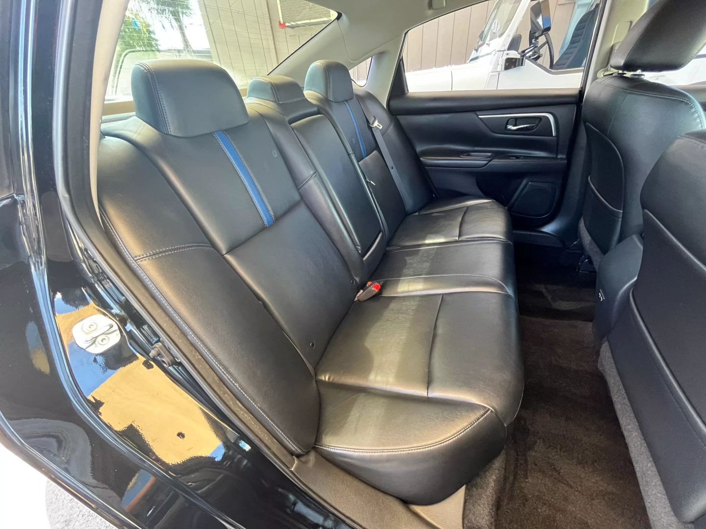 2018 Nissan Altima  Vin: 1n4al3ap7jc298898 Stock Id: 298898 - Image 18