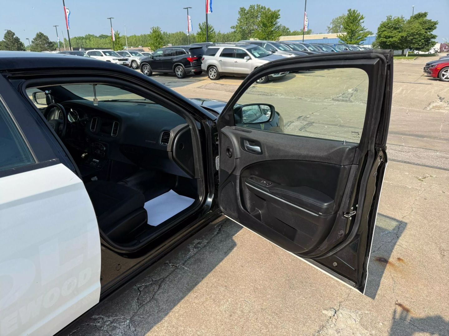 2021 Dodge Charger - Image 22