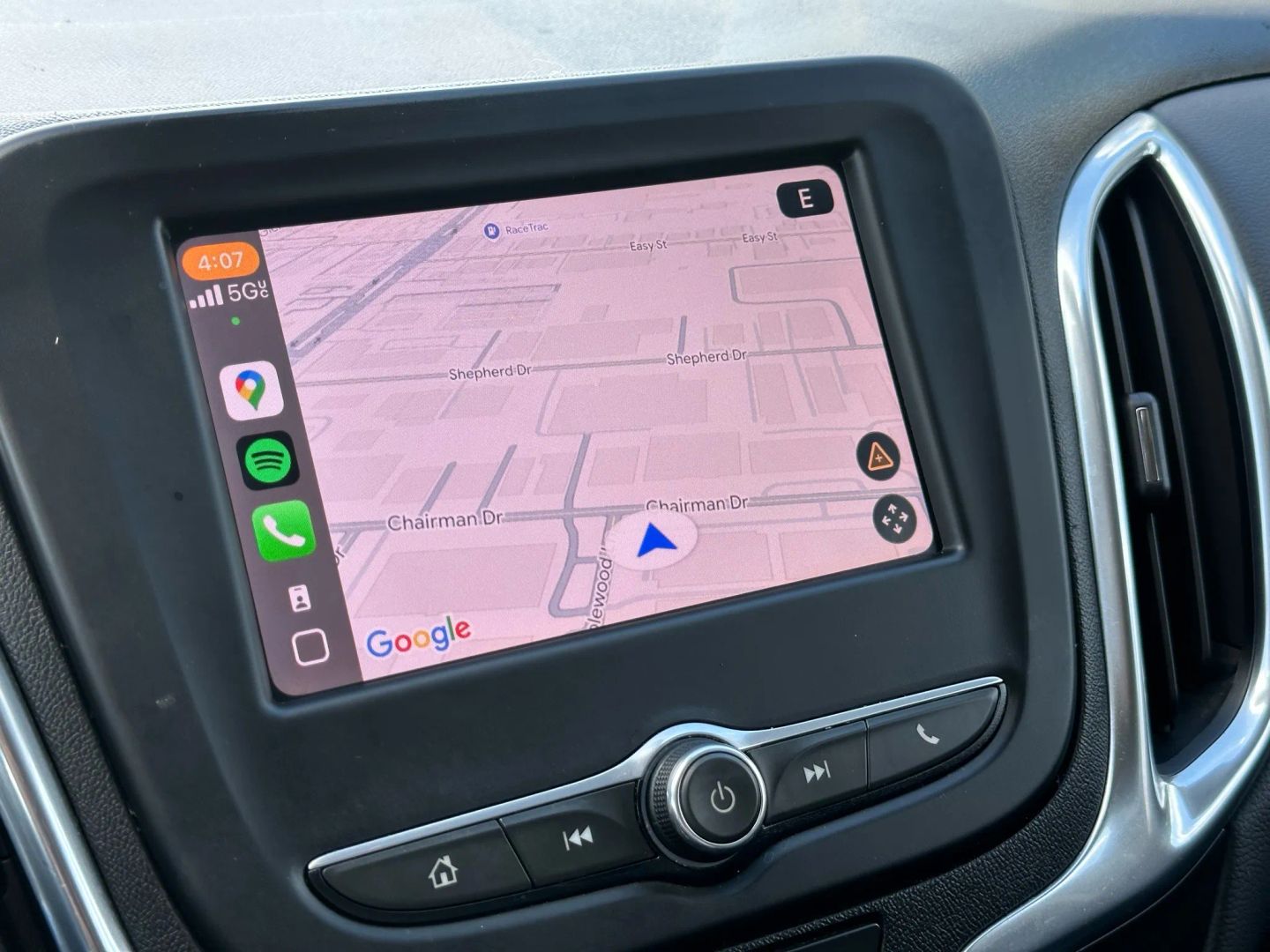 2021 Chevrolet Equinox - Image 32