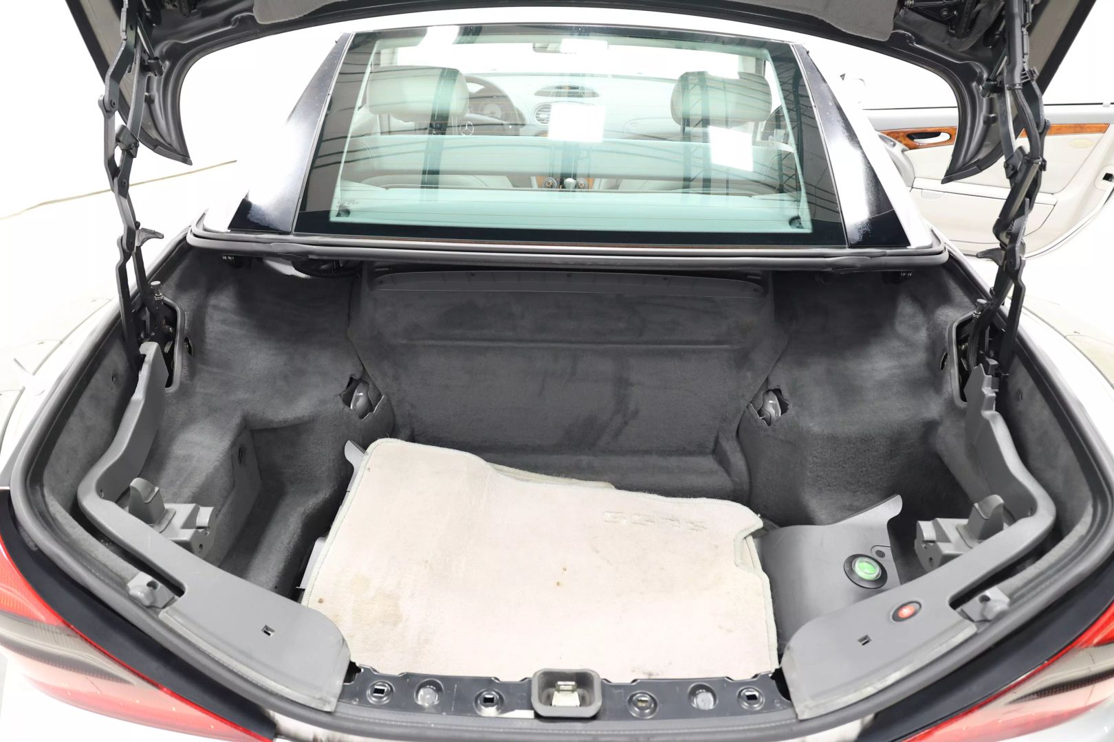 2004 Mercedes-benz Sl-class - Image 56