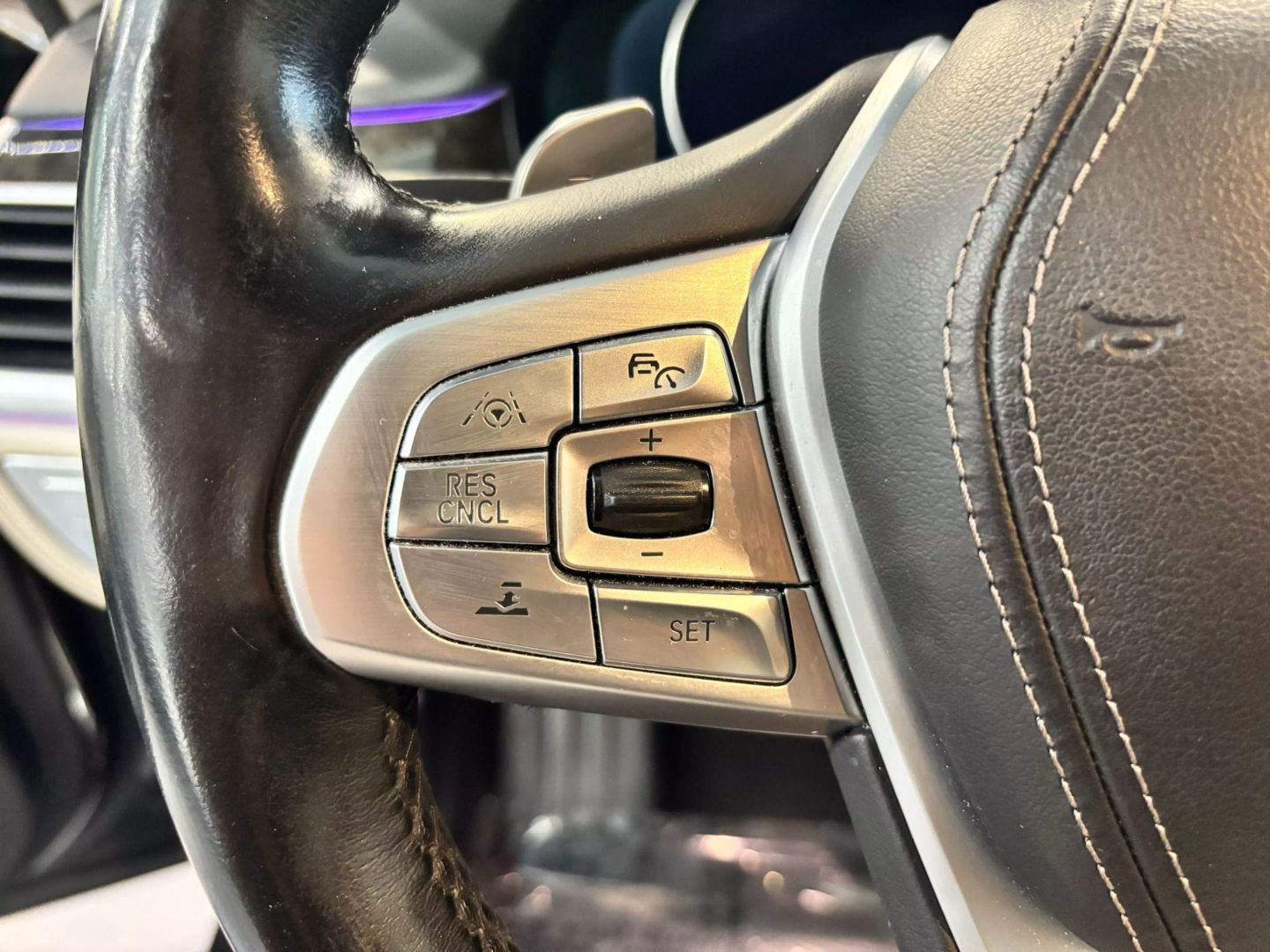 2017 Bmw 7 Series 740i Xdrive Sedan 4d - Image 24