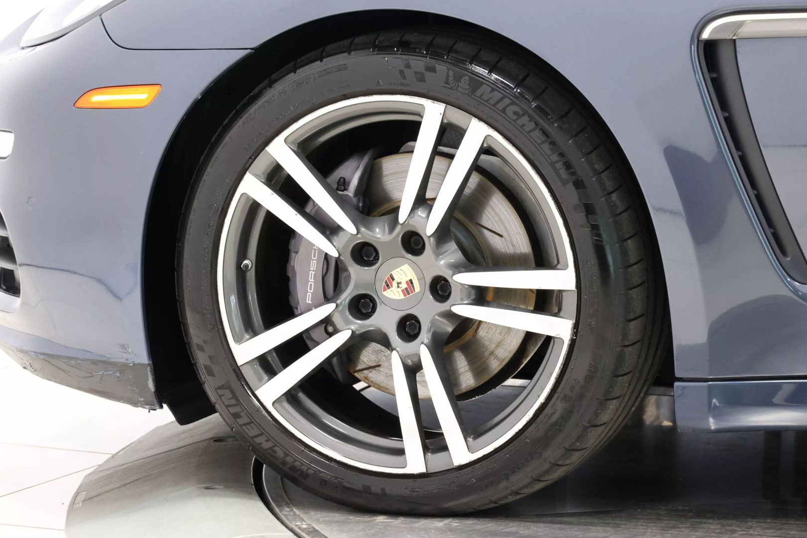 2014 Porsche Panamera - Image 118