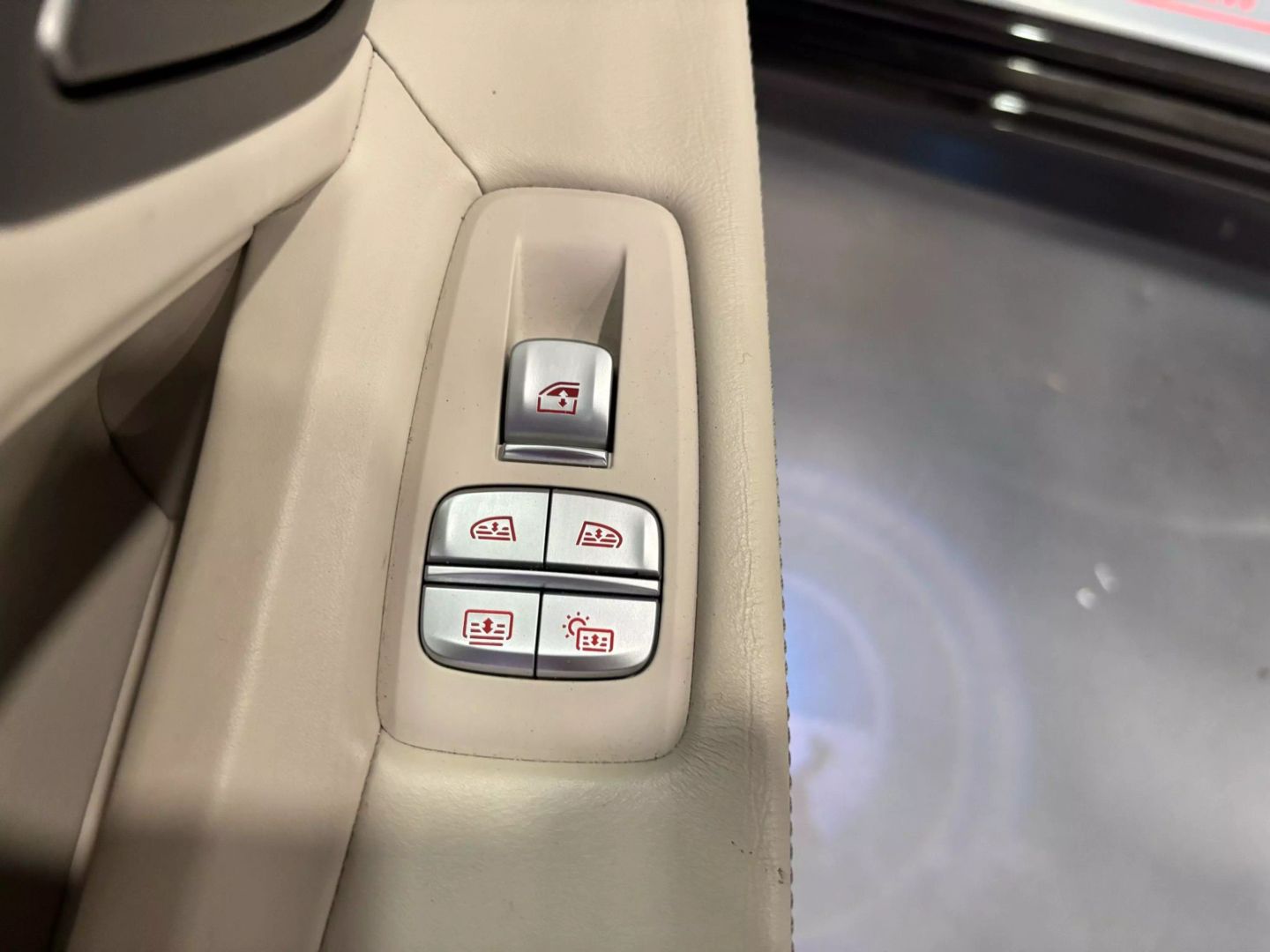 2017 Bmw 7 Series 740i Xdrive Sedan 4d - Image 34