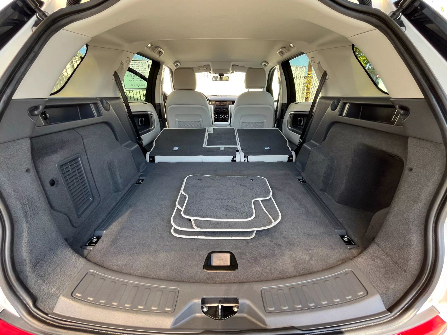 2019 Land Rover Discovery Sport  Vin: Salcp2fxxkh810080 Stock Id: 810080 - Image 25