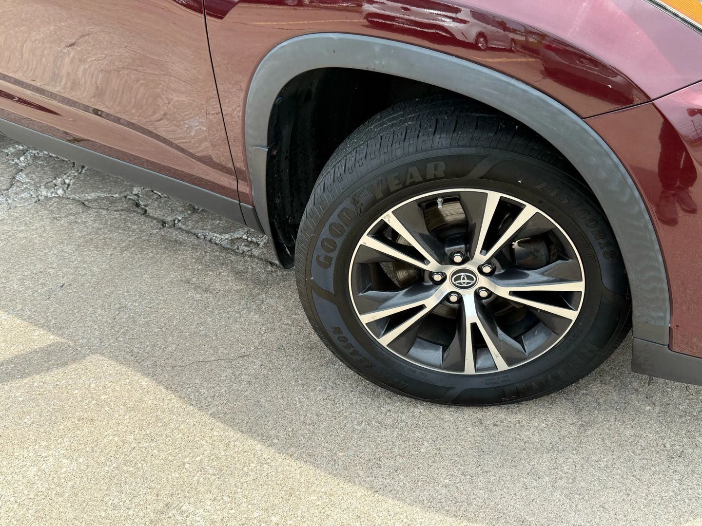 2019 Toyota Highlander - Image 43