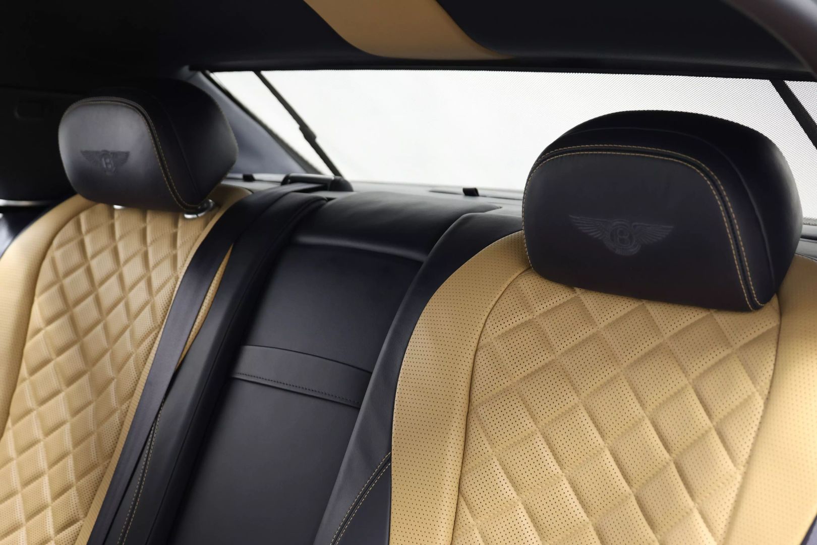2017 Bentley Flying Spur - Image 50