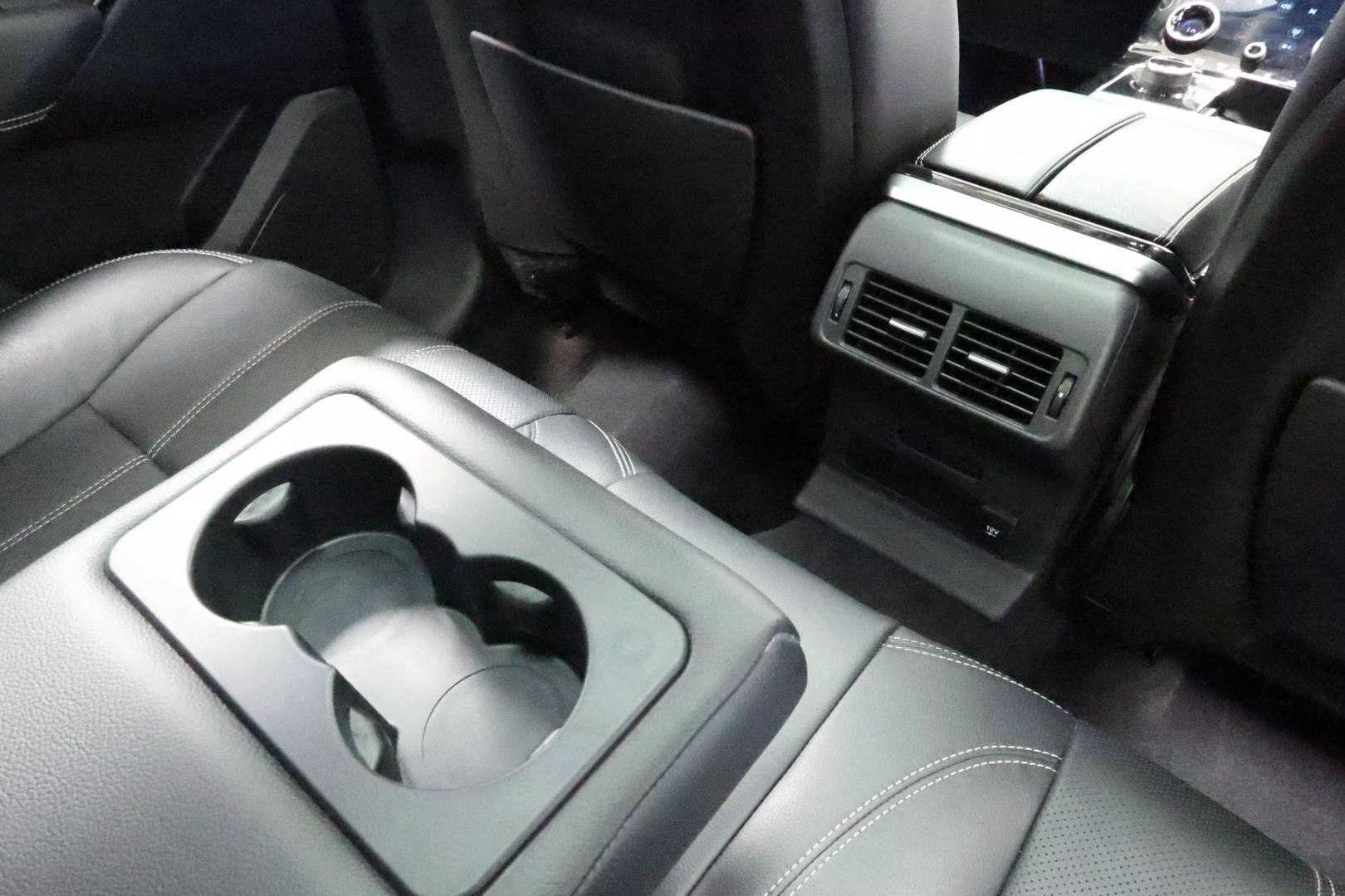 2019 Land Rover Range Rover Velar - Image 74