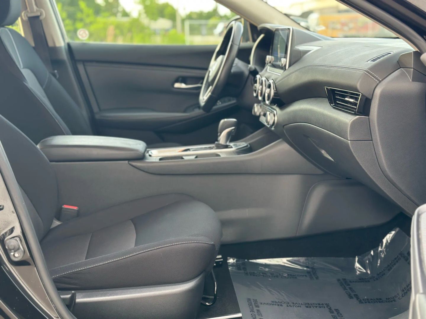 2023 NISSAN SENTRA SEDAN 4-CYL, 2.0 LITER SV SEDAN 4D