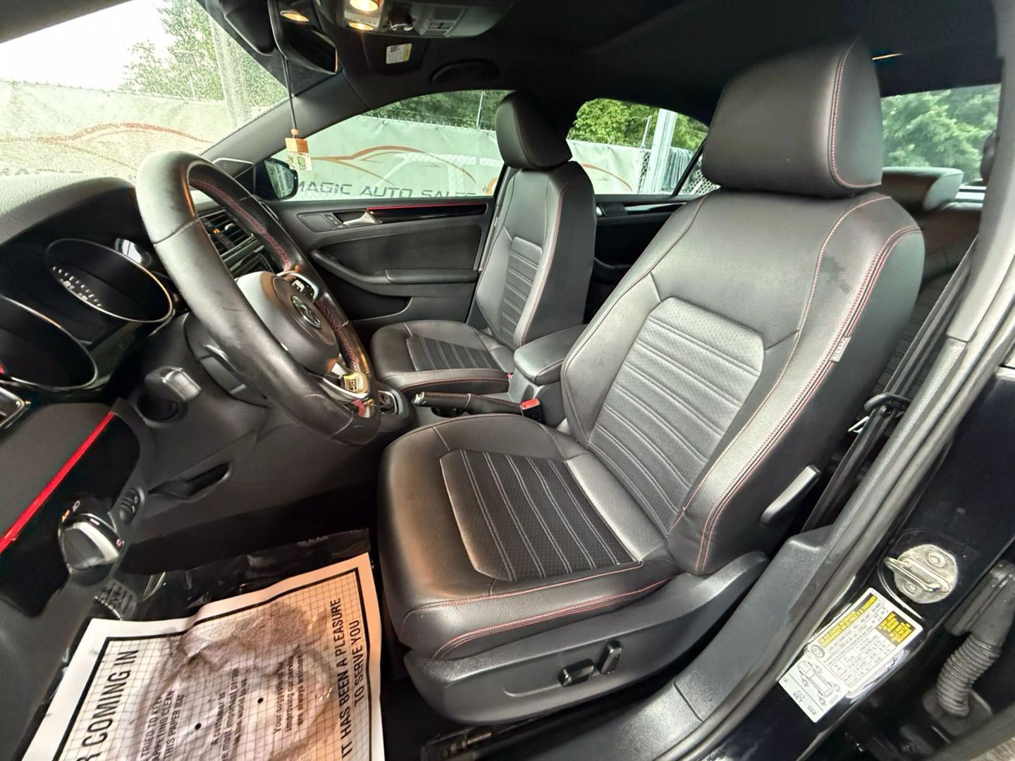 2017 Volkswagen Jetta - Image 16