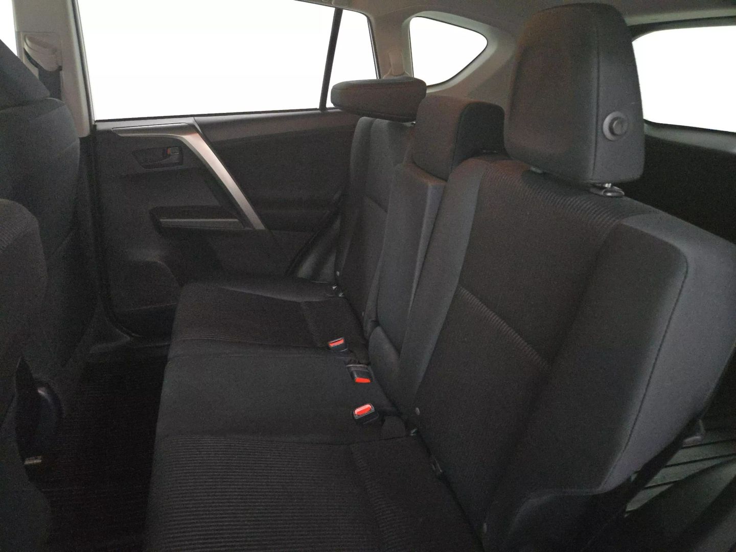 2018 Toyota Rav4 - Image 14