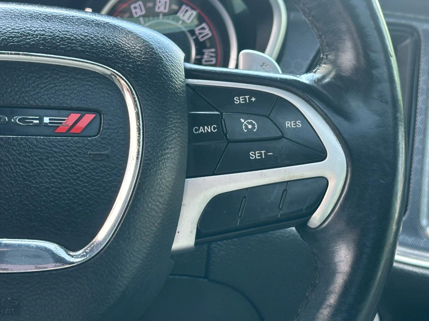 2016 Dodge Challenger - Image 21
