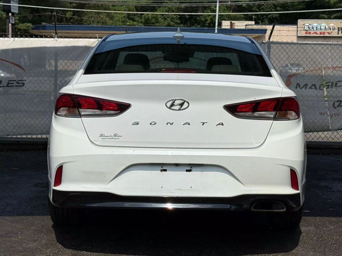 2018 Hyundai Sonata - Image 10
