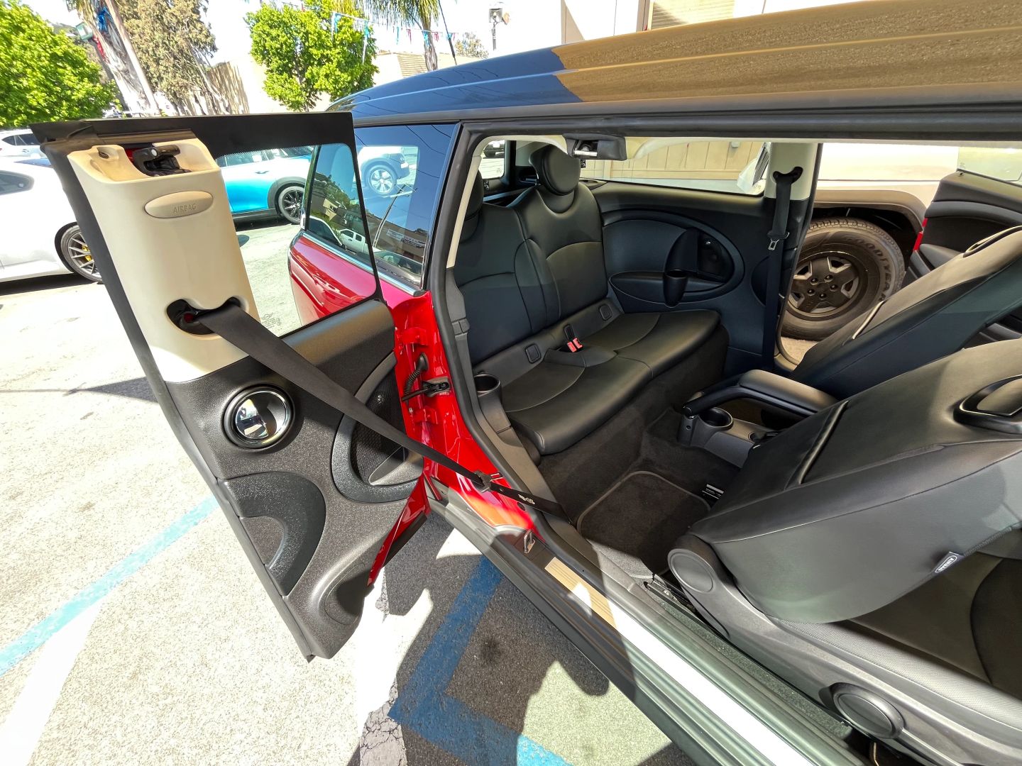 2011 Mini Clubman  Vin: Wmwzf3c54bty00555 Stock Id: Y00555 - Image 16