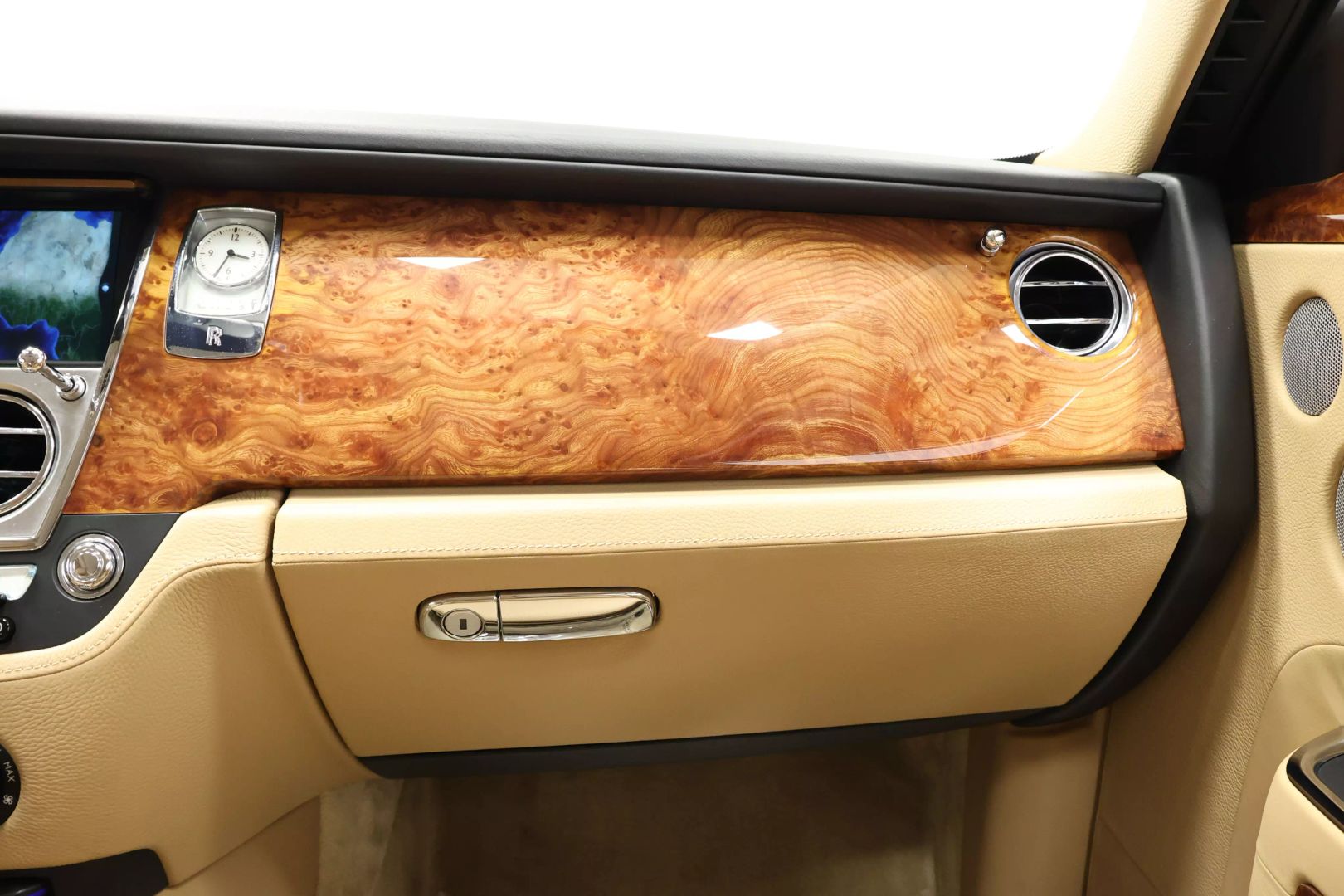 2010 Rolls-royce Ghost - Image 105