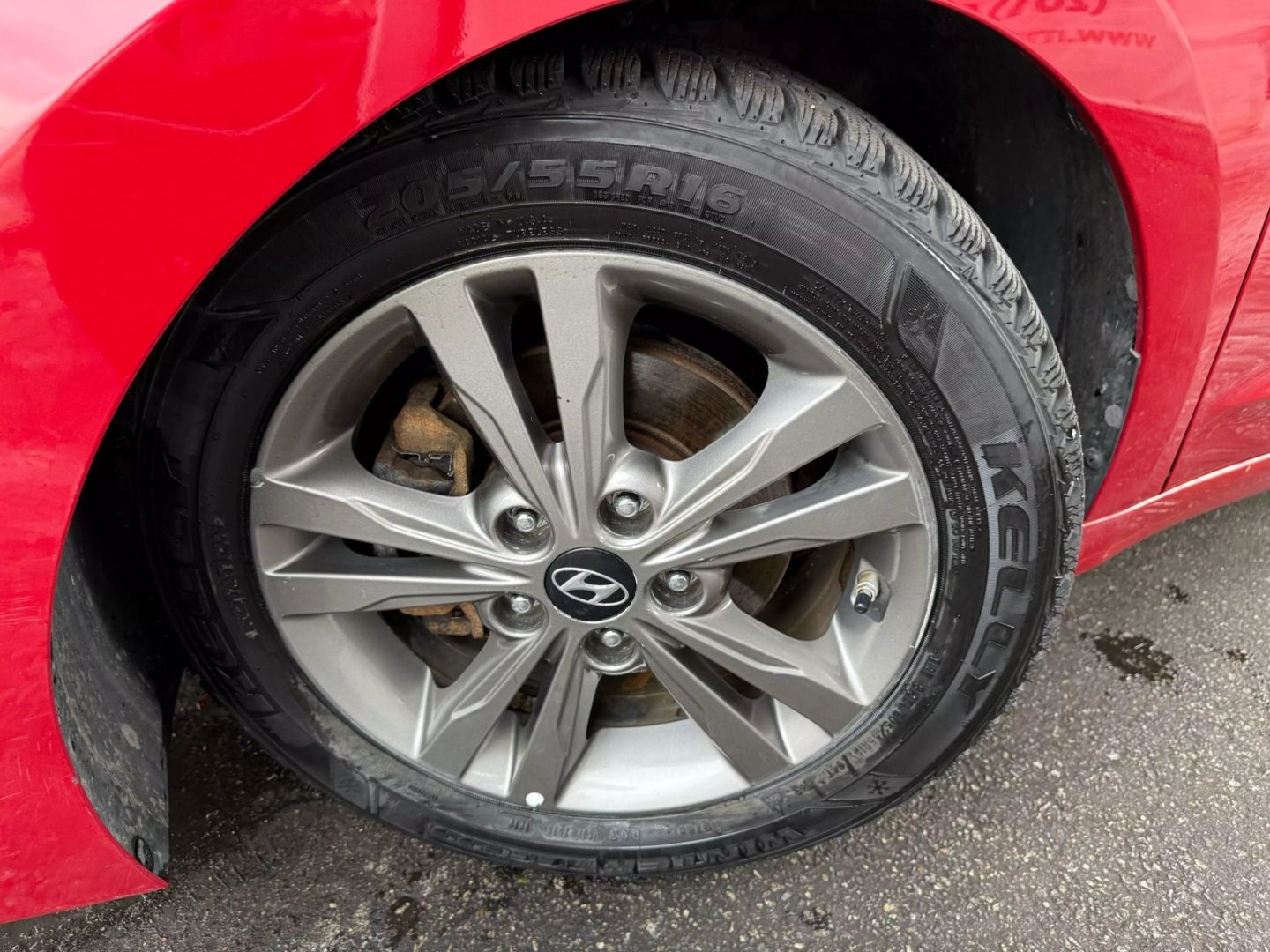 2018 Hyundai Elantra - Image 37