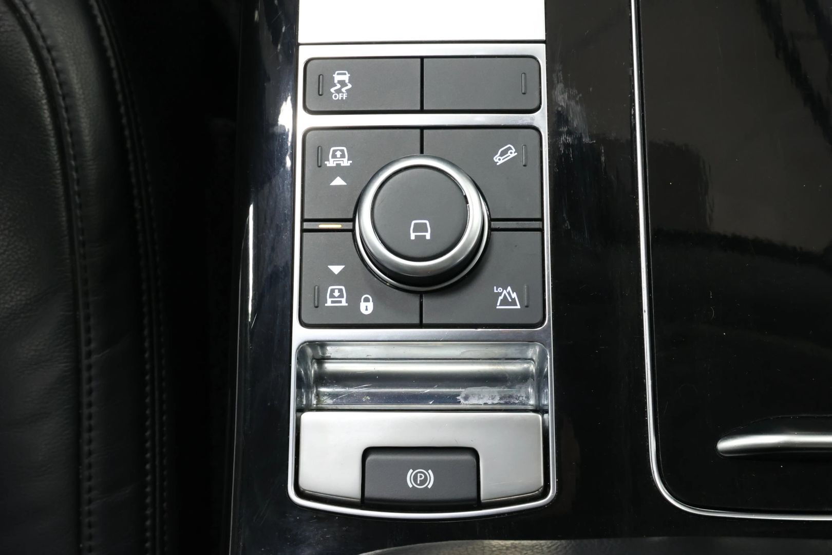 2018 Land Rover Range Rover - Image 47
